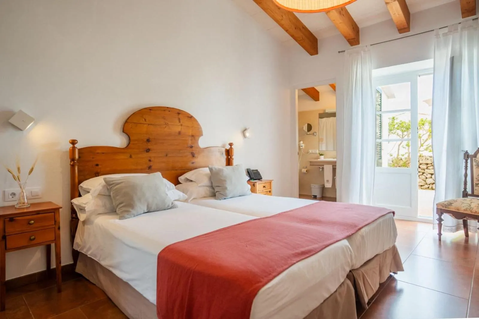 Bed in Hotel Rural Binigaus Vell