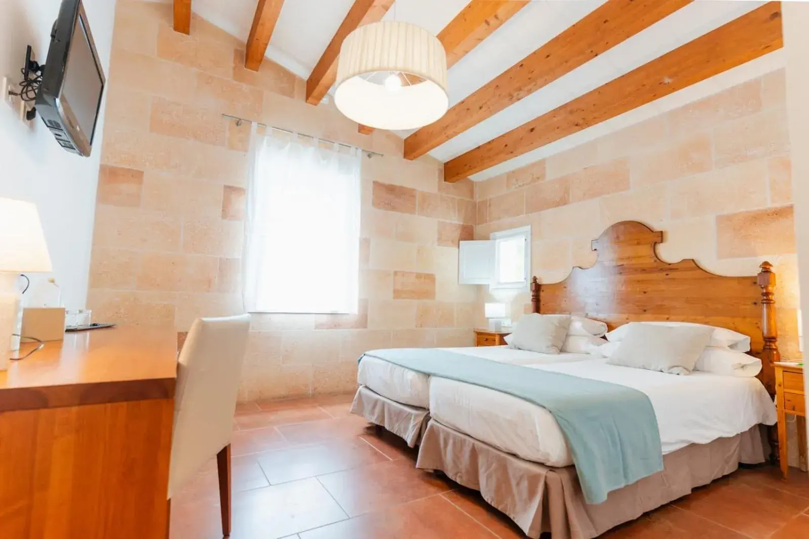 Twin Room - single occupancy in Hotel Rural Binigaus Vell Twin Room - single occupancy in Hotel Rural Binigaus Vell