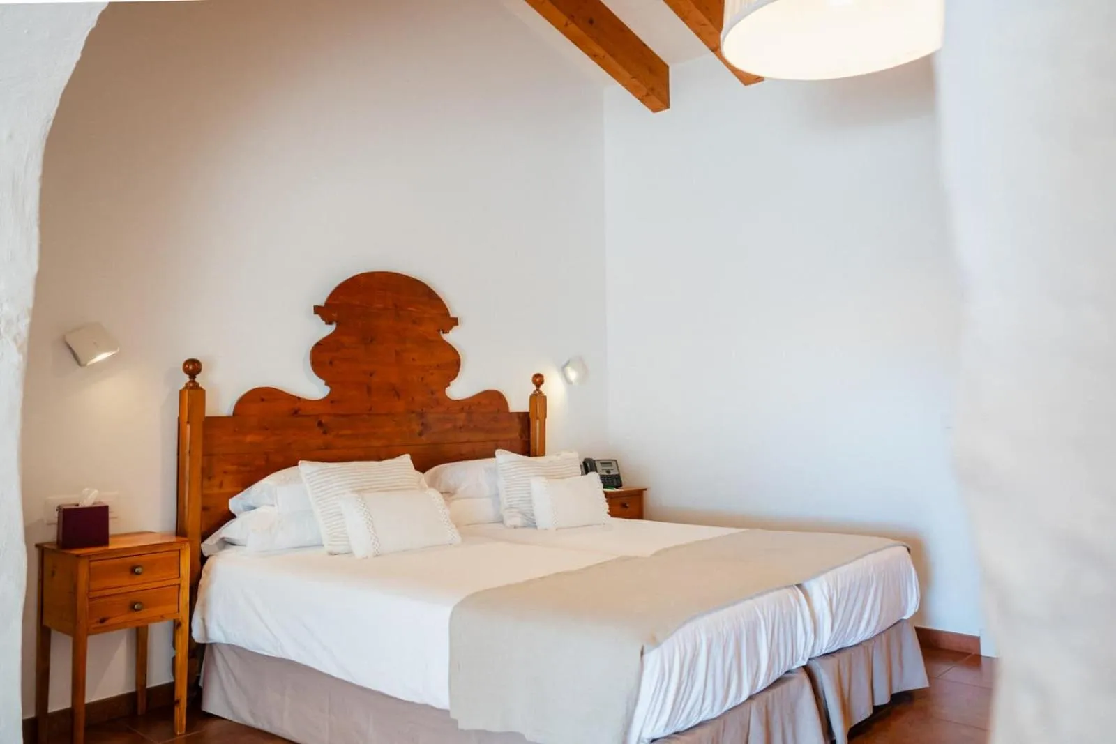 Bed in Hotel Rural Binigaus Vell