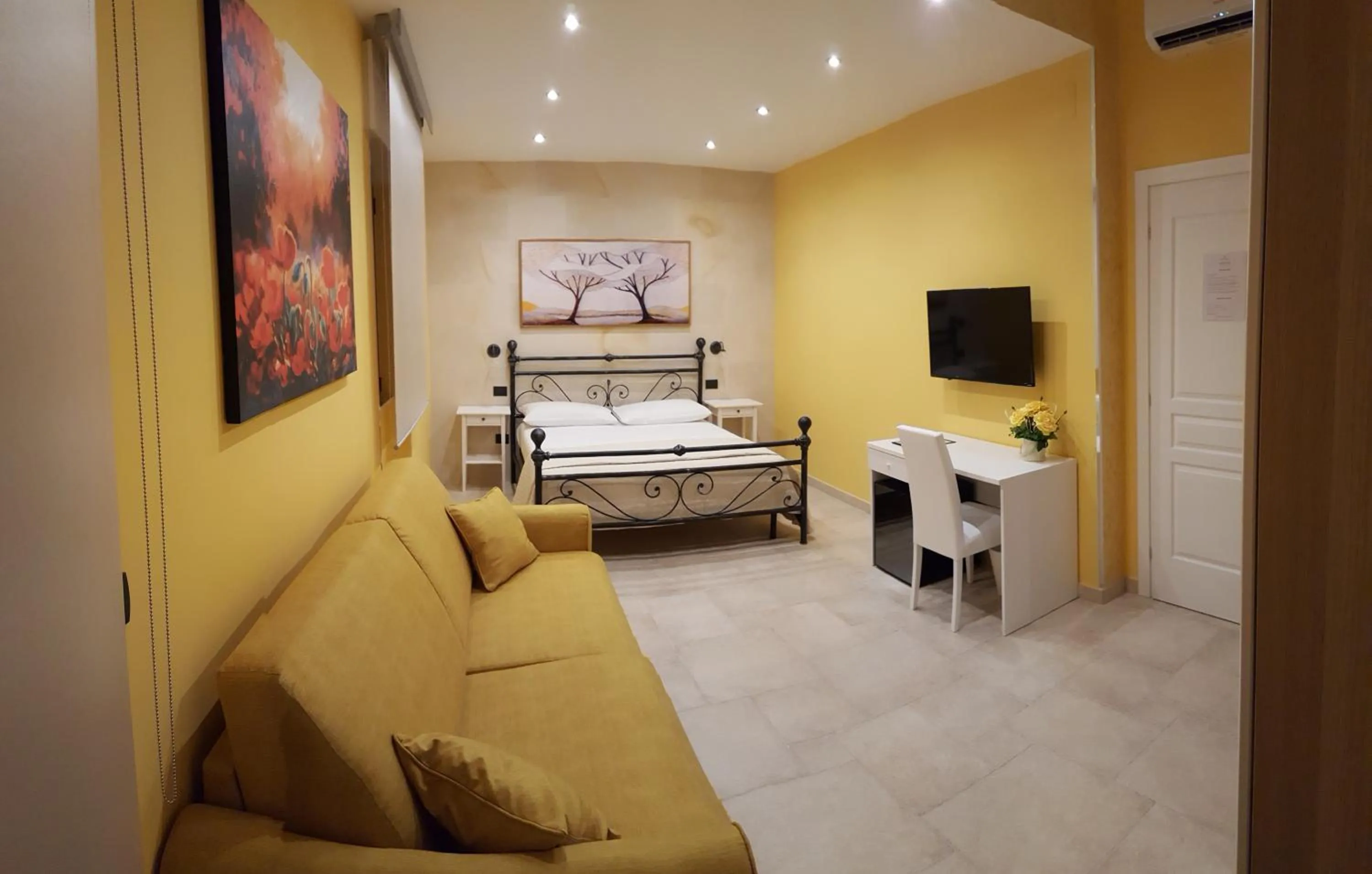 Bedroom, Bed in Mediterraneo B&B