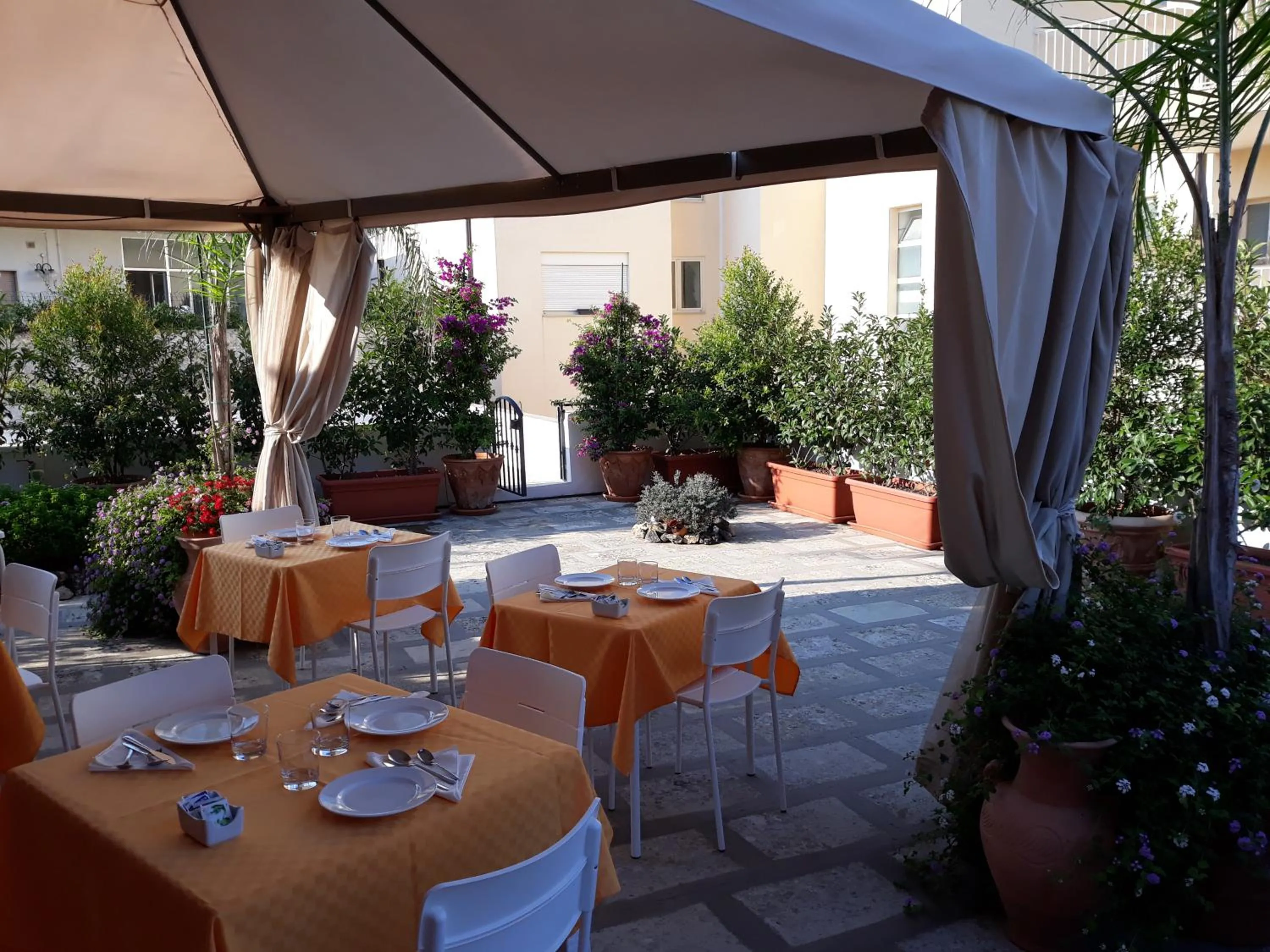 Mediterraneo B&B