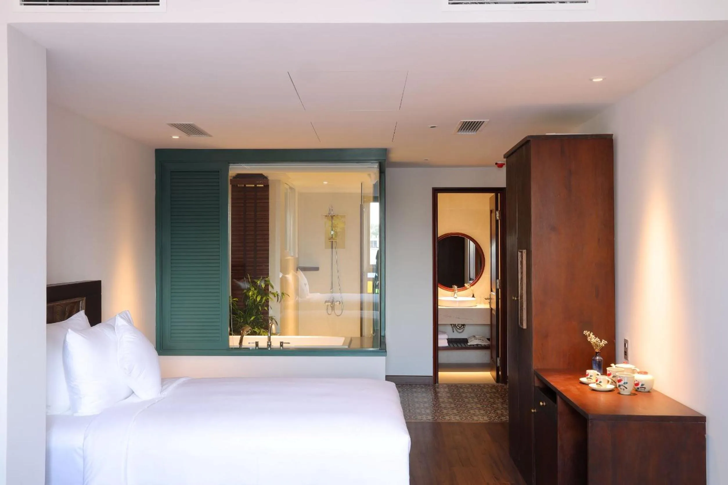 Bedroom, Bed in Cochin Sang Hotel