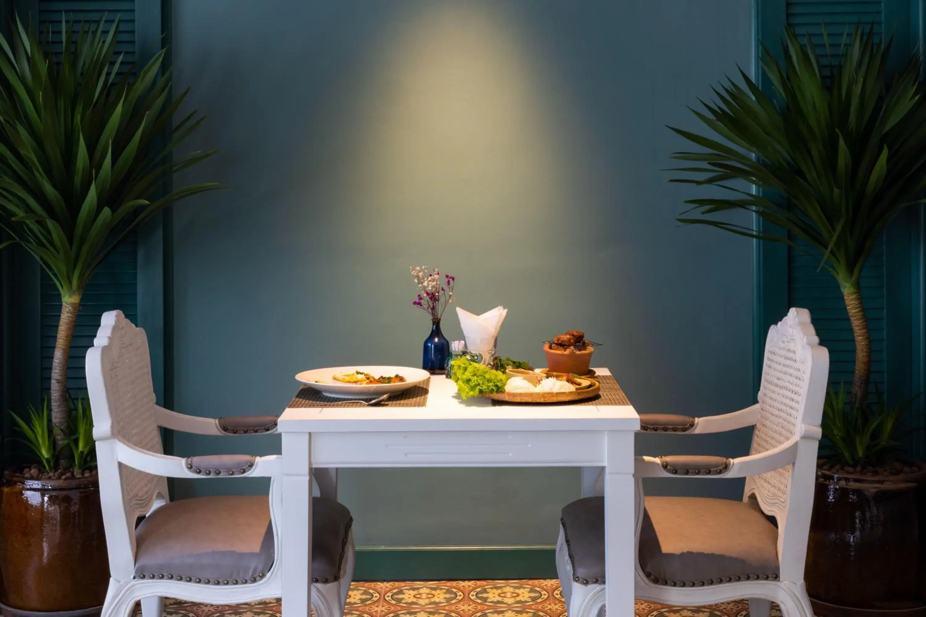 Restaurant/places to eat in Cochin Sang Hotel Restaurant/places to eat in Cochin Sang Hotel