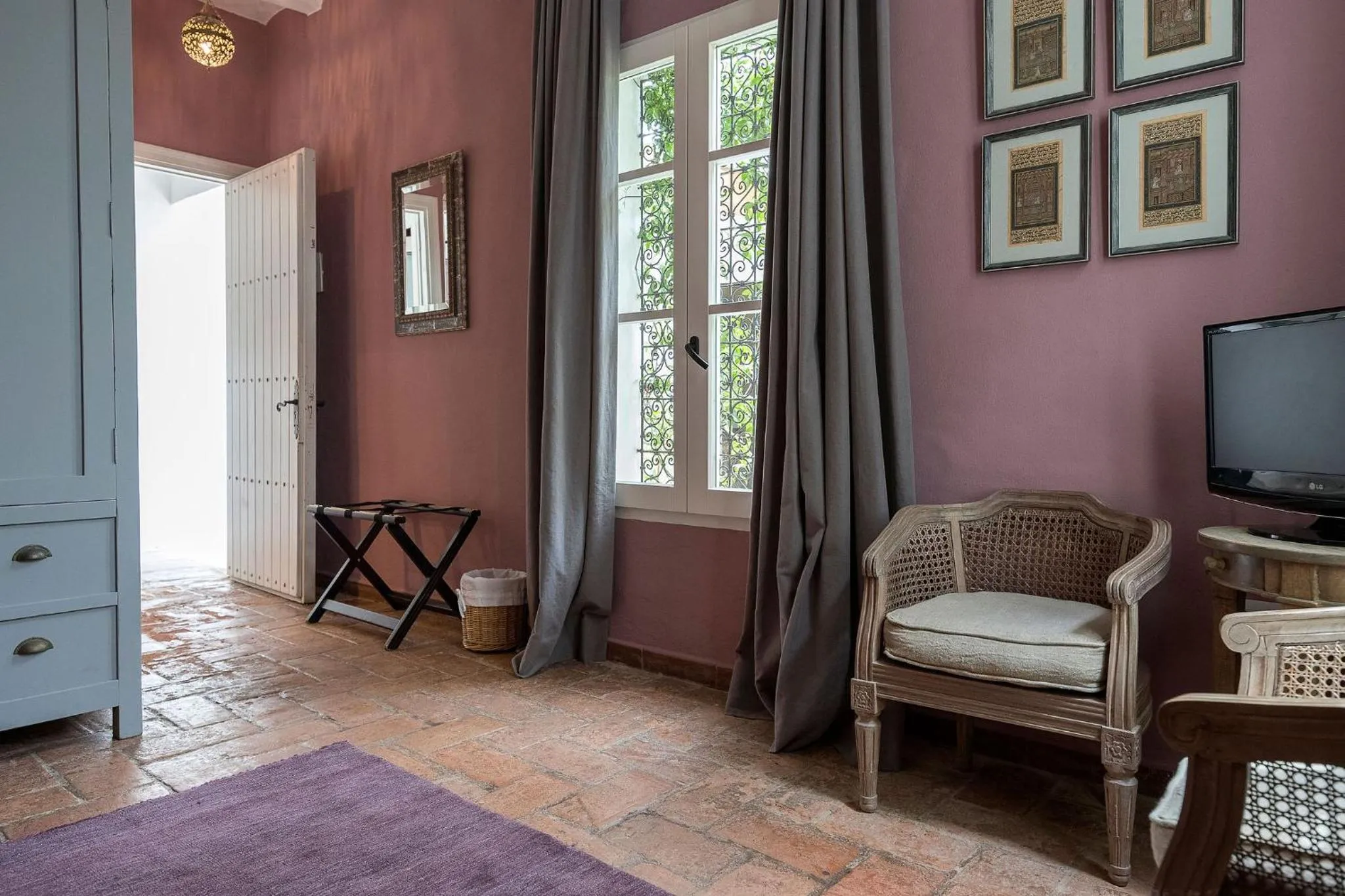 Bedroom in Hotel La Casa del Califa