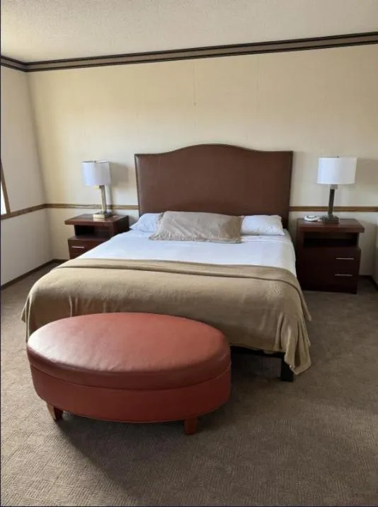 Bed in Fenway House Hotel