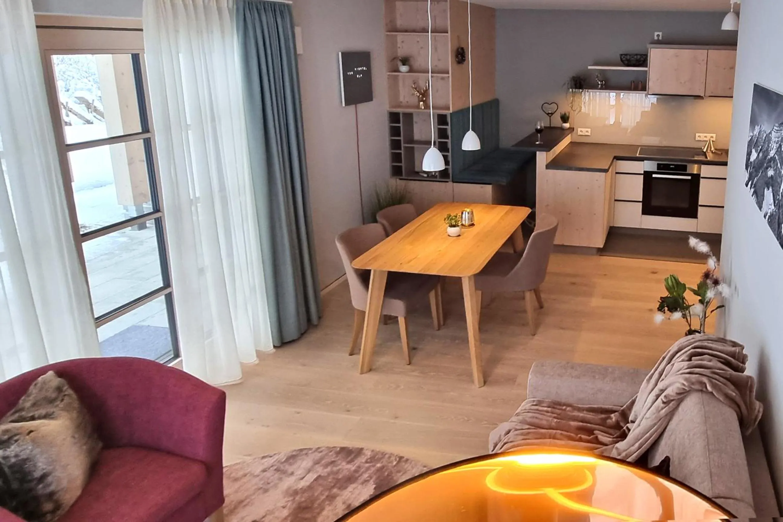 Dining area in Hotel Bayerischer Hof