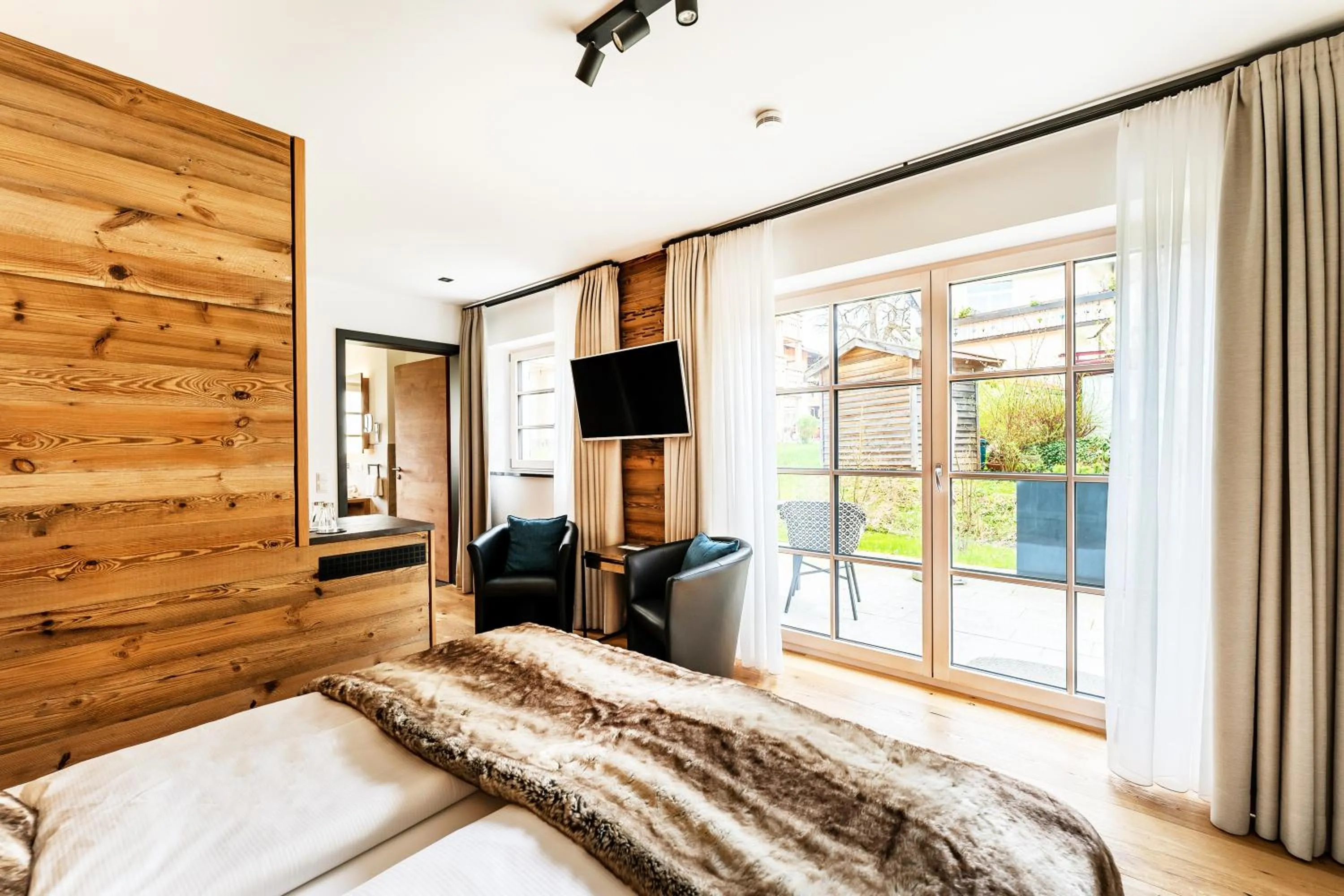 Bed in Hotel Bayerischer Hof