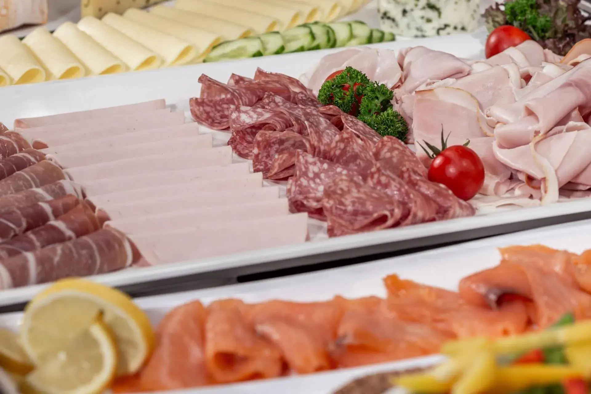 Breakfast in ALPIN- Das Sporthotel, SUMMERCARD included May - September Breakfast in ALPIN- Das Sporthotel, SUMMERCARD included May - September