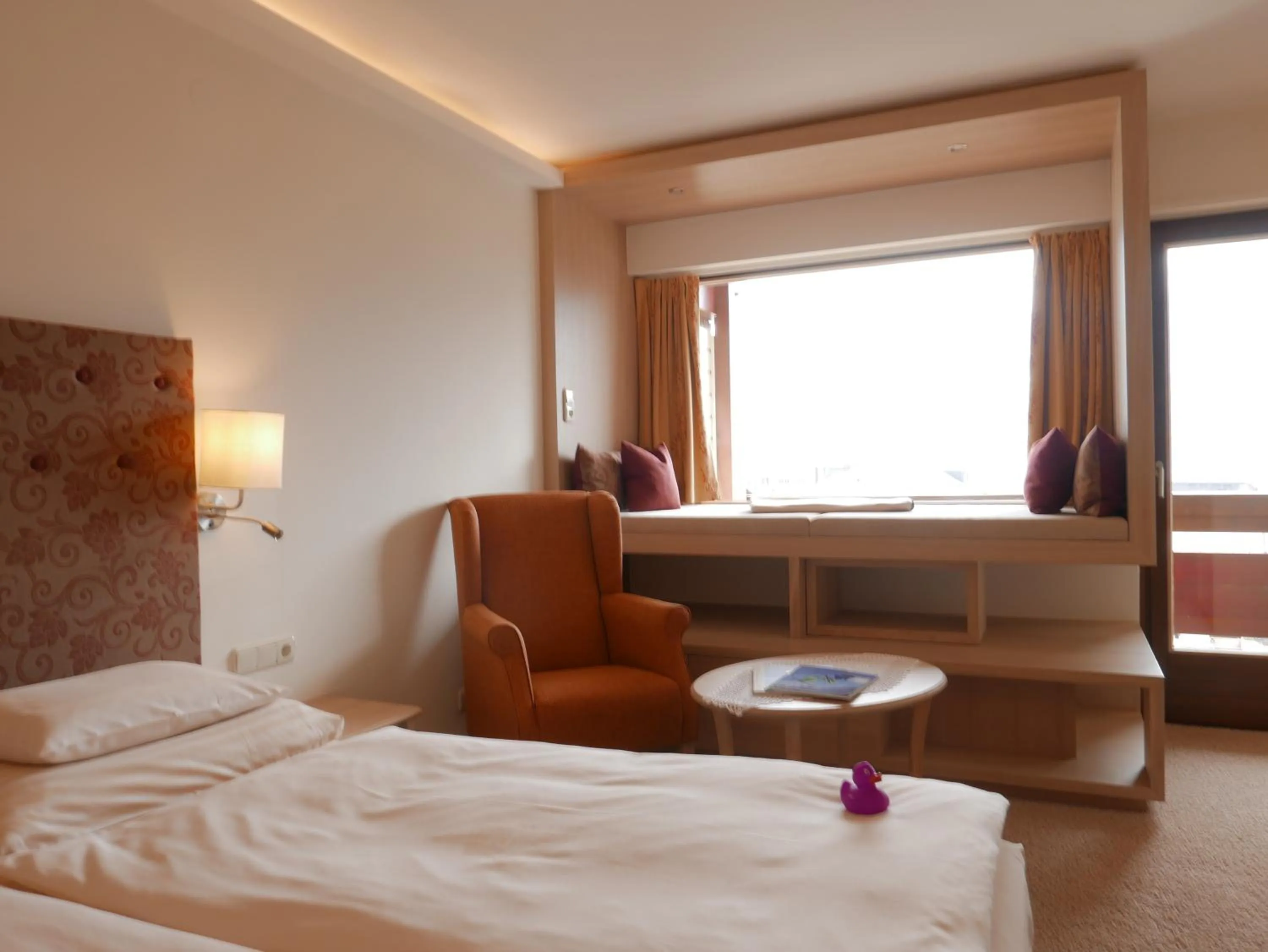 Bed in ALPIN- Das Sporthotel - SKI IN SKI OUT cityXpress, SUMMERCARD INCLUDED