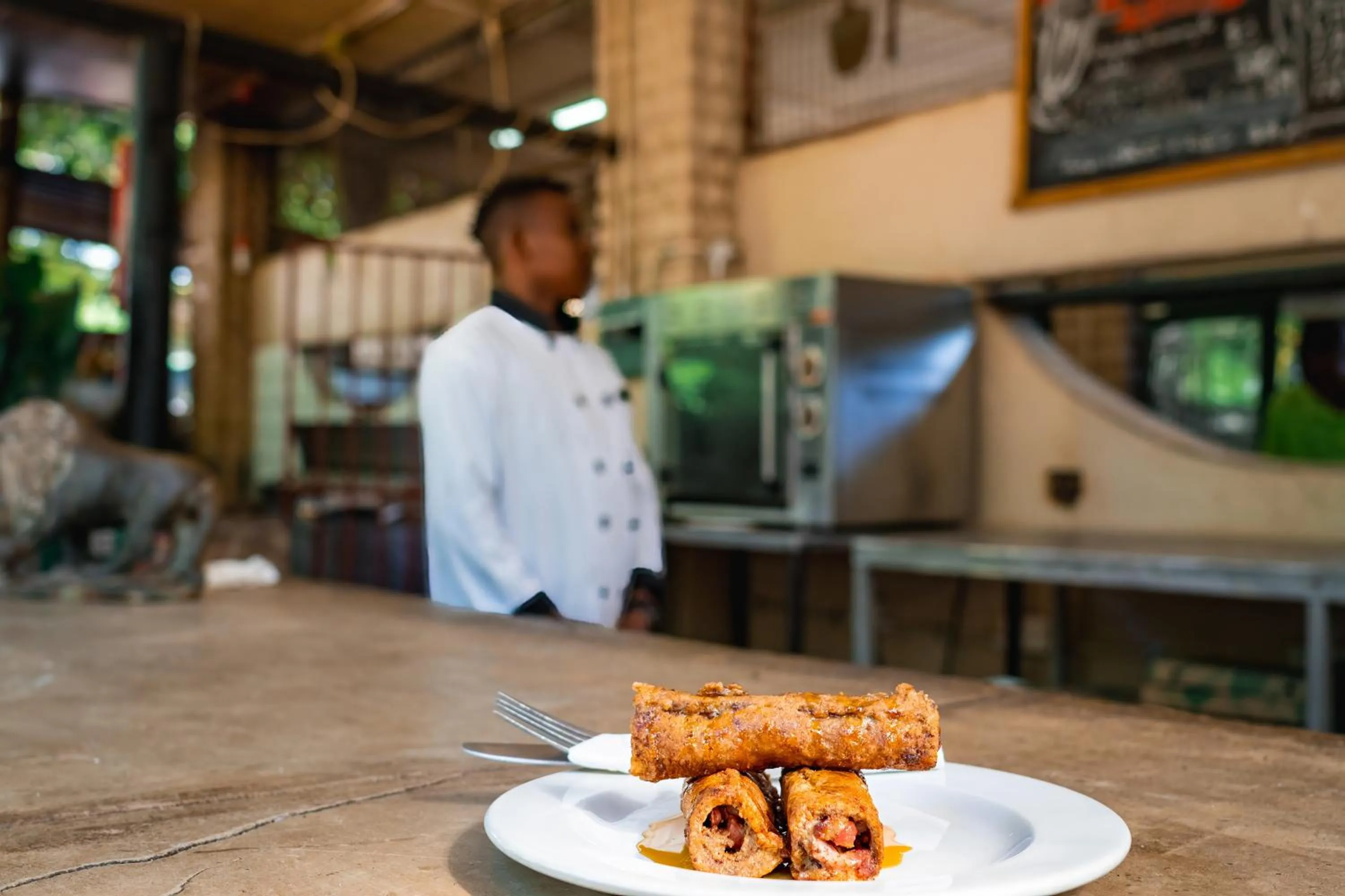 Food in Shoestrings Backpackers Lodge Vic Falls