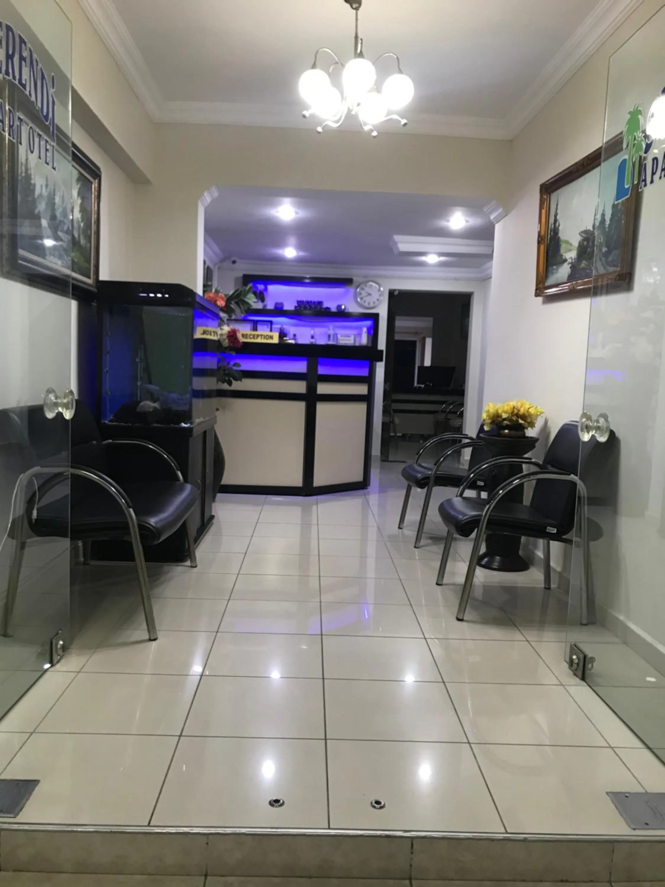 Lobby or reception in Serendi Apart Hotel