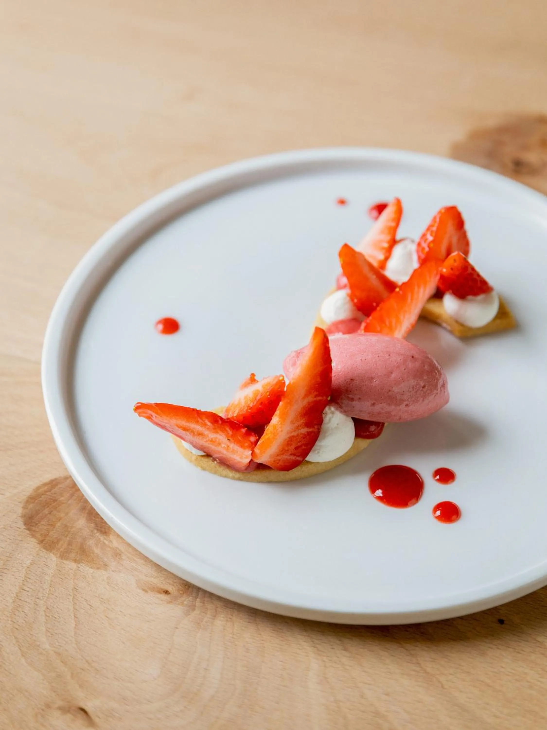 Restaurant/places to eat in Auberge du Poids Public Logis Hotel