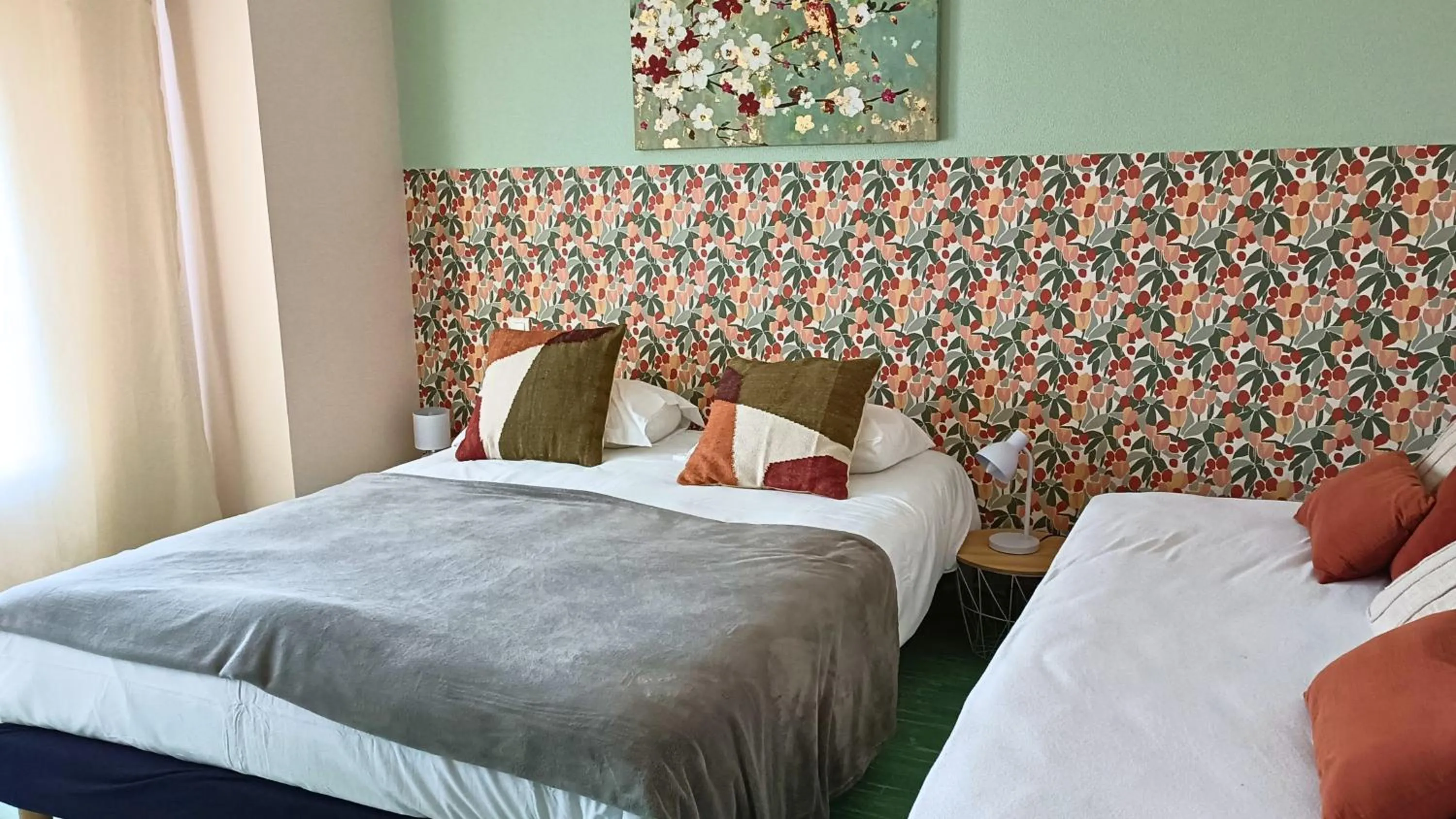 Decorative detail, Bed in Auberge du Poids Public Logis Hotel