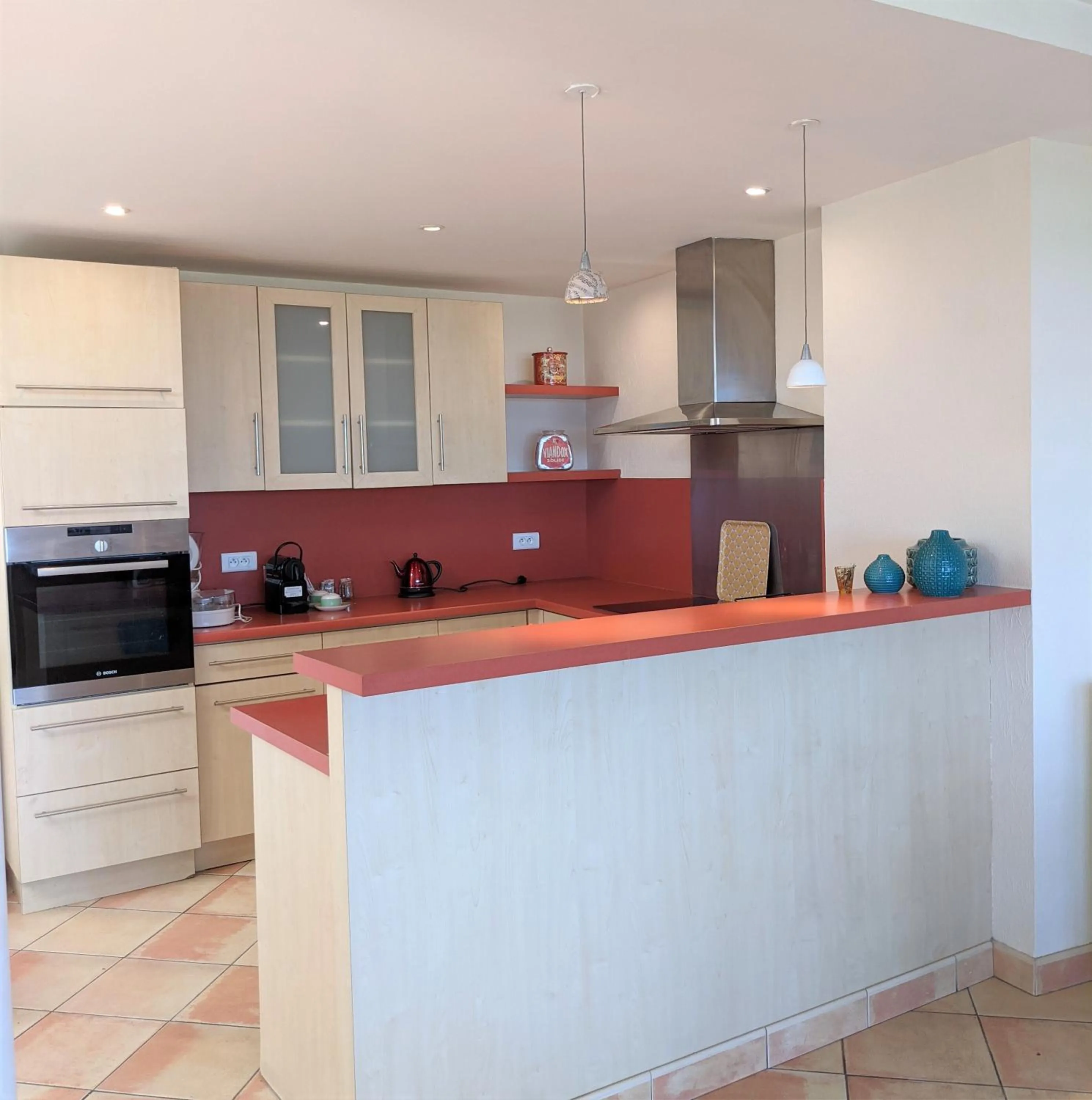 Kitchen or kitchenette in Auberge du Poids Public Logis Hotel