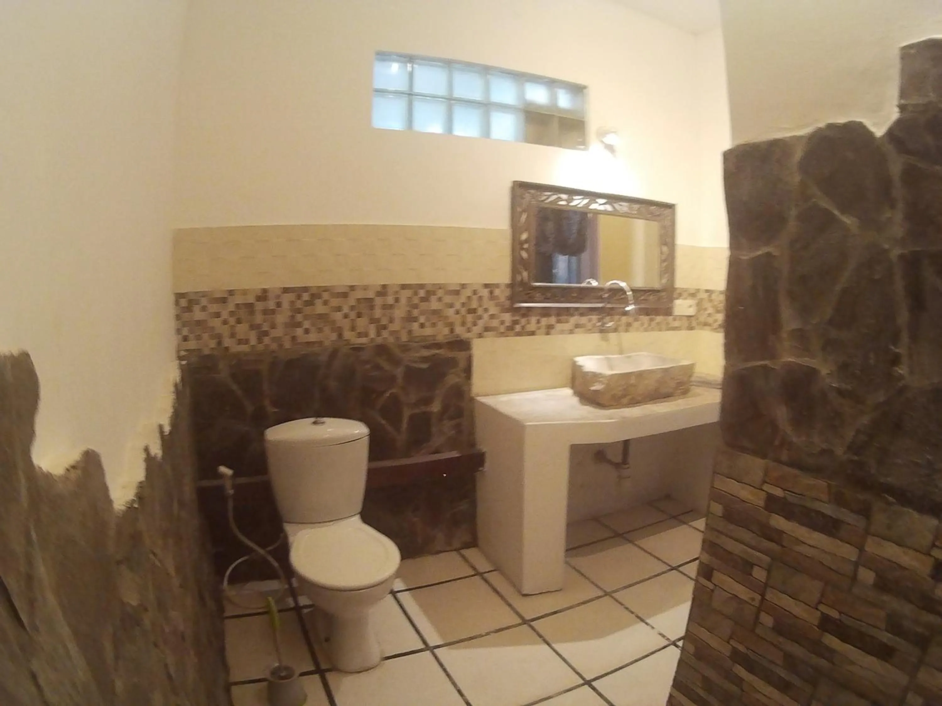 Bathroom in Canggu Pinpoint Rooms