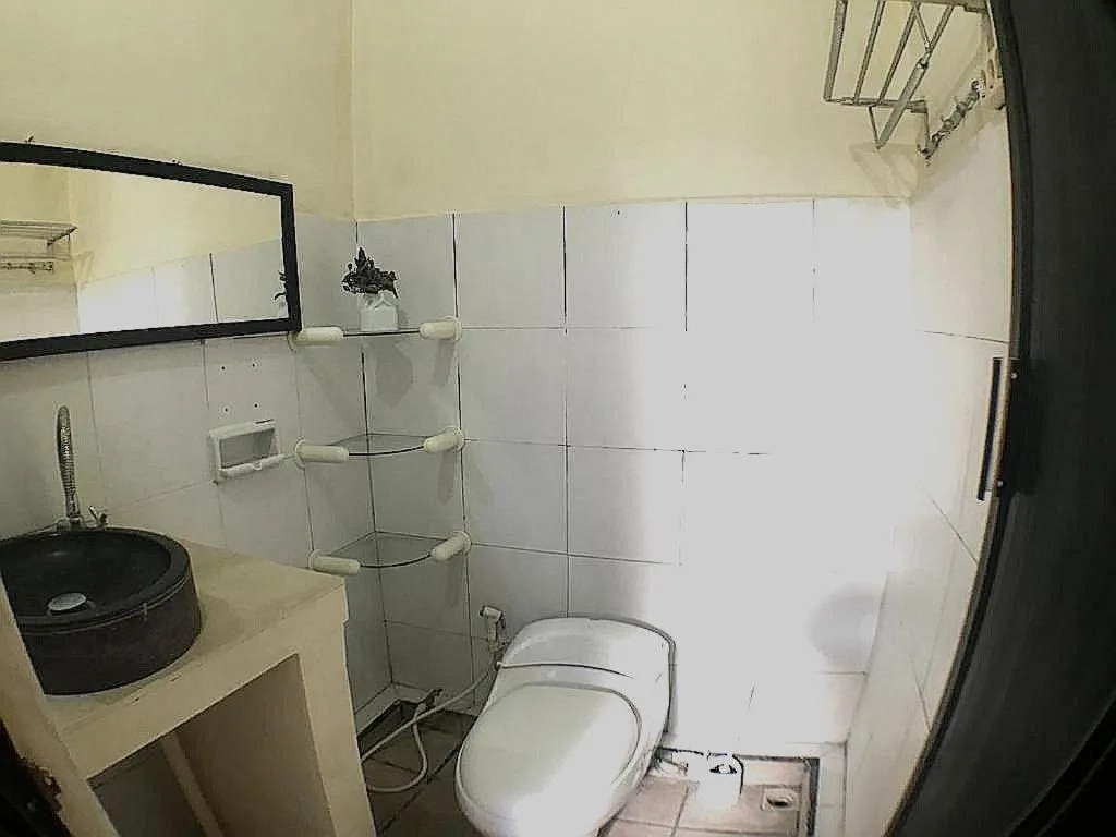 Bathroom in Canggu Pinpoint Rooms