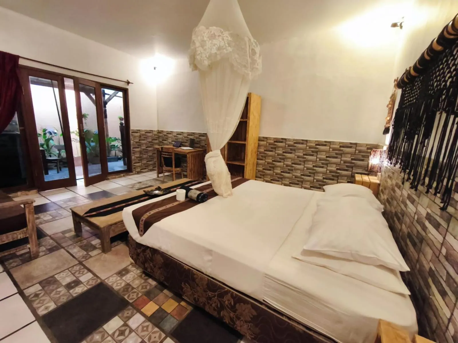 Bed in Canggu Pinpoint Rooms