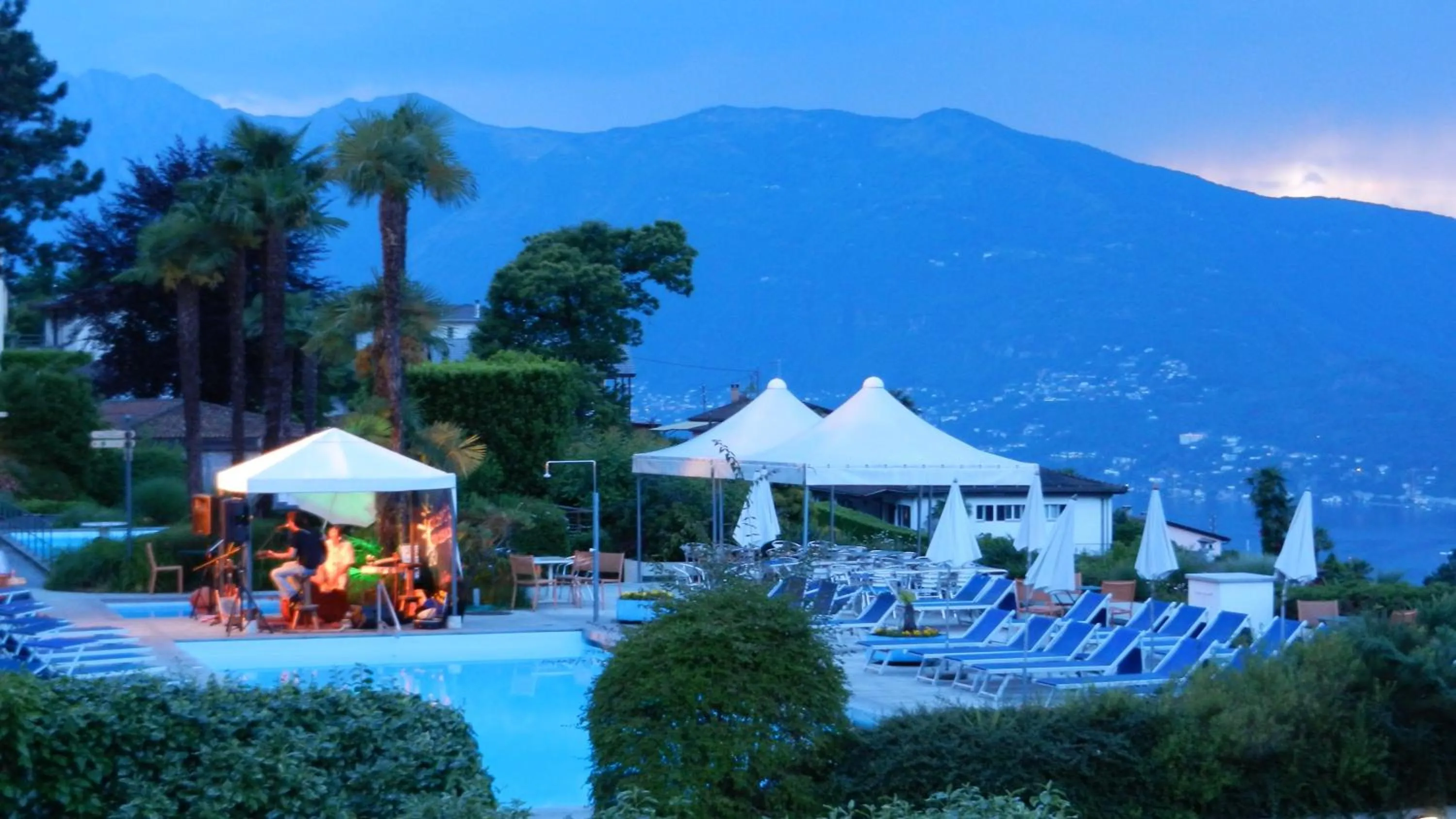 Evening entertainment in Hotel La Campagnola - Green Energy Resort