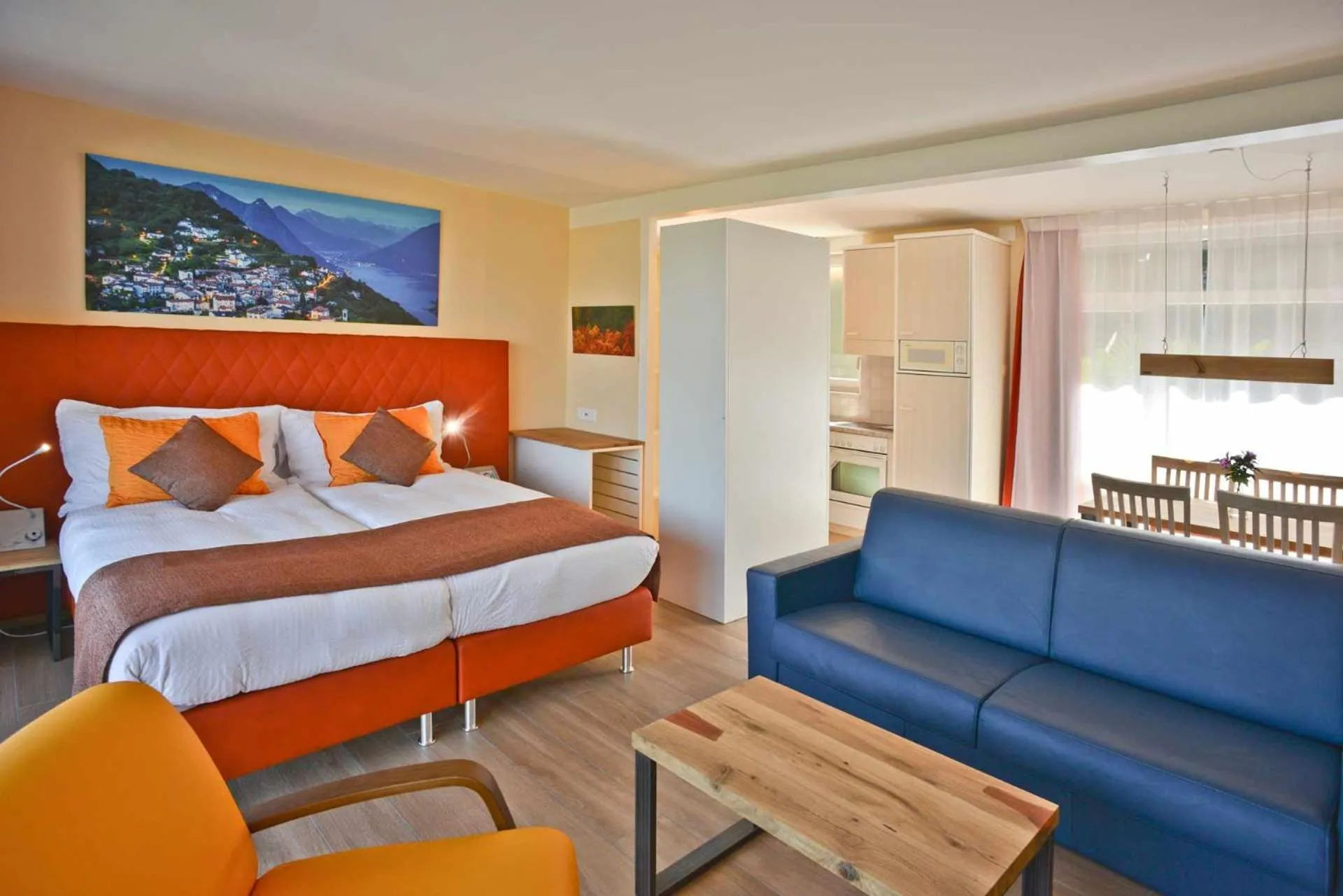 Living room, Bed in Hotel La Campagnola - Green Energy Resort