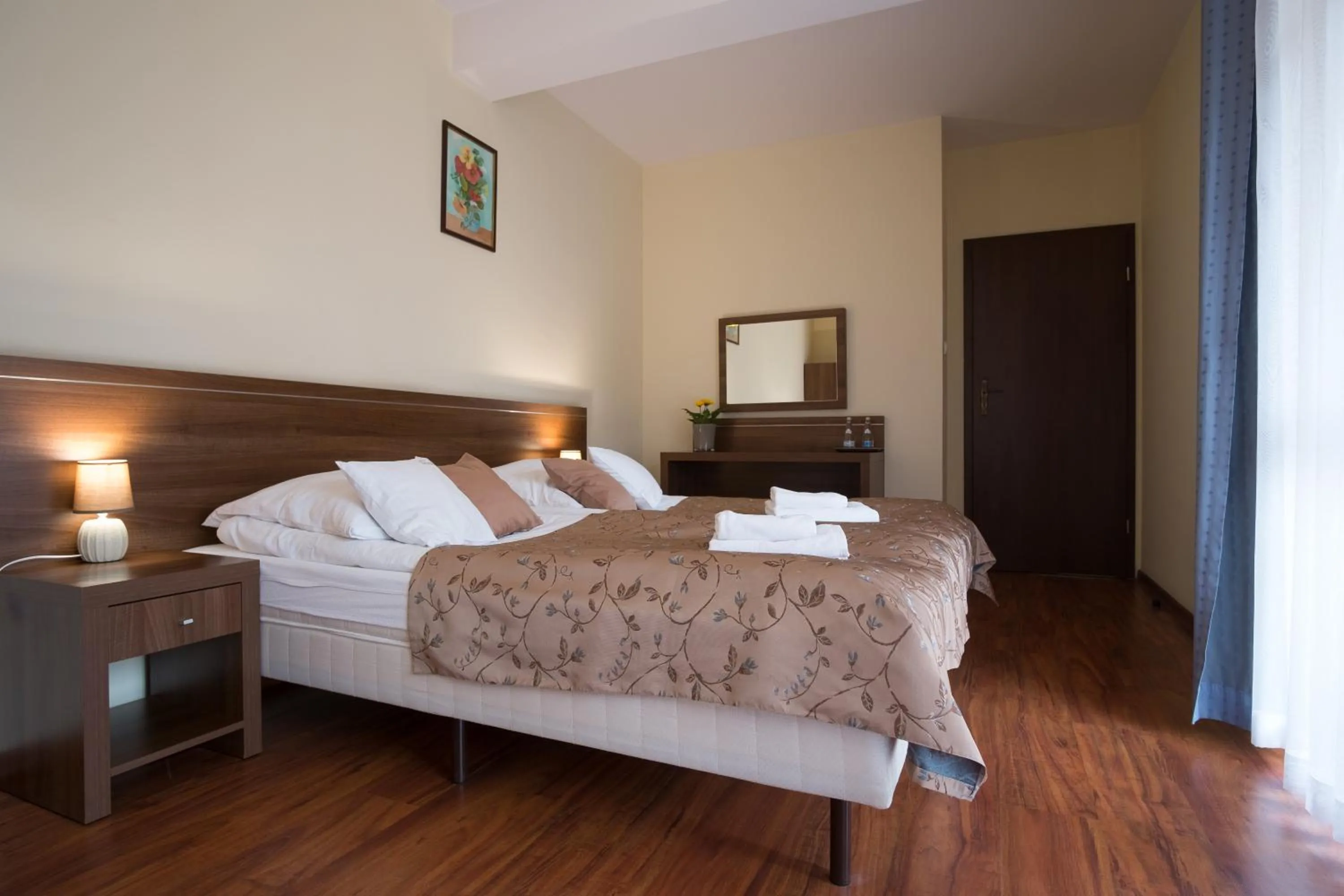 Bed in Aparthotel Bellamonte