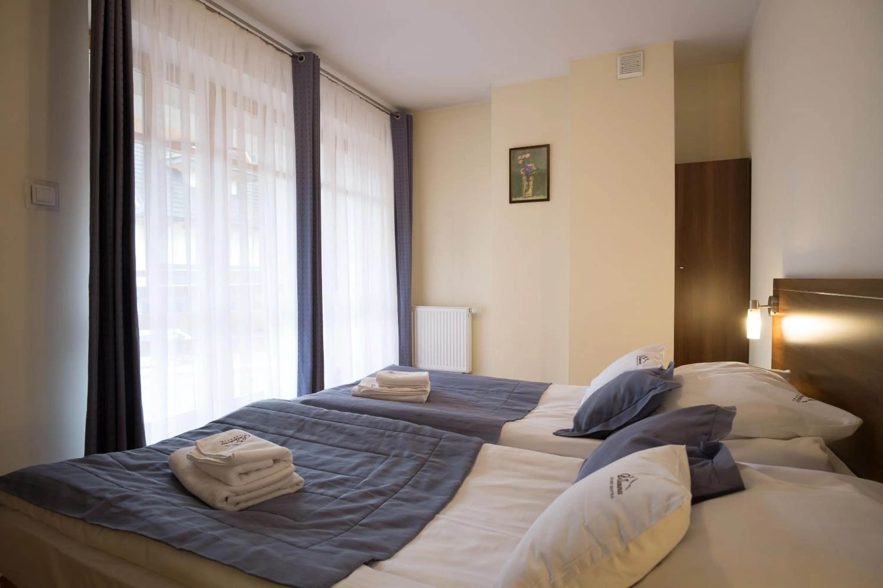 Bedroom, Bed in Aparthotel Bellamonte