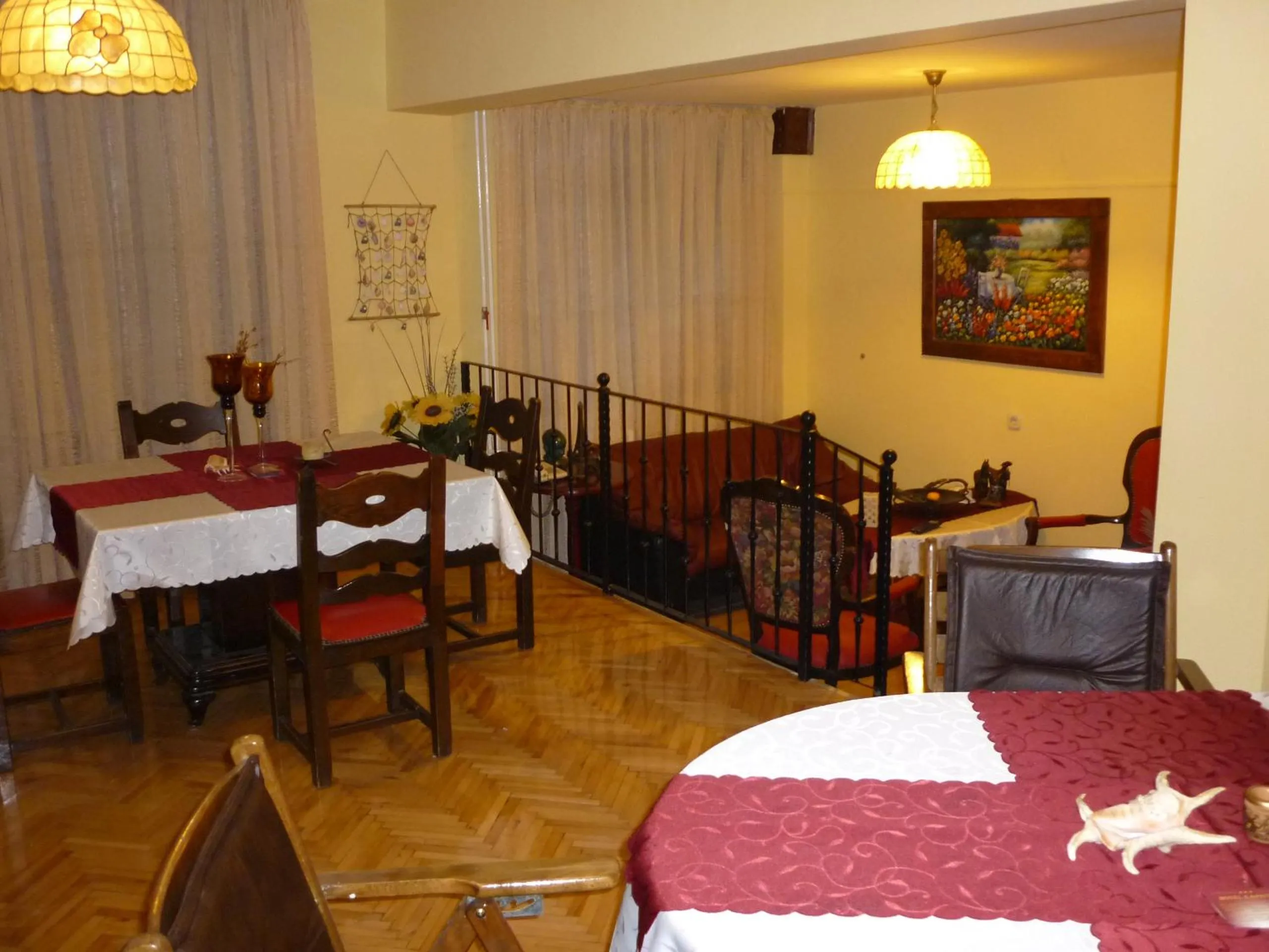 Restaurant/places to eat in Hotel Kapistec Skopje