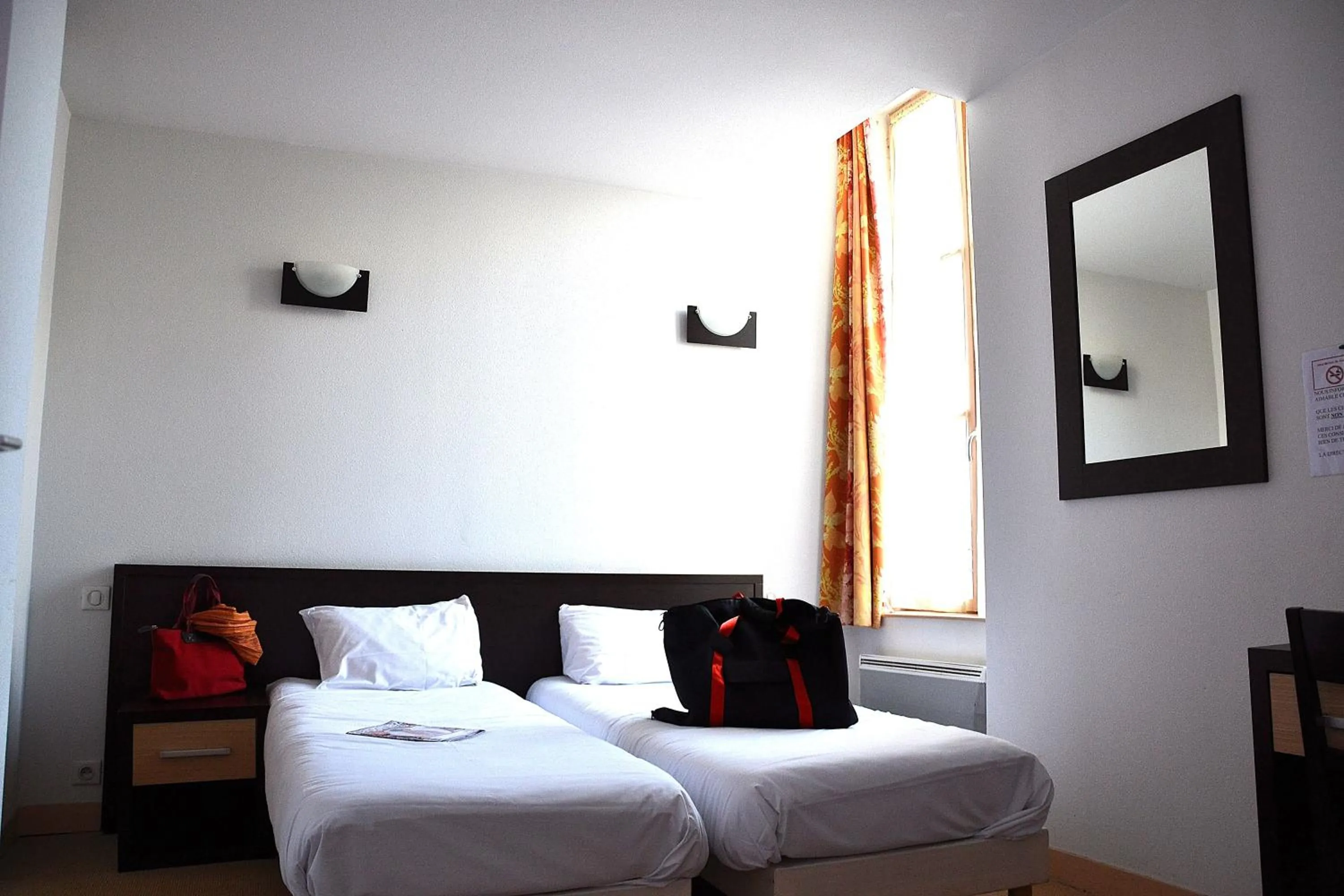 Photo of the whole room in Hotel Les Bénédictins