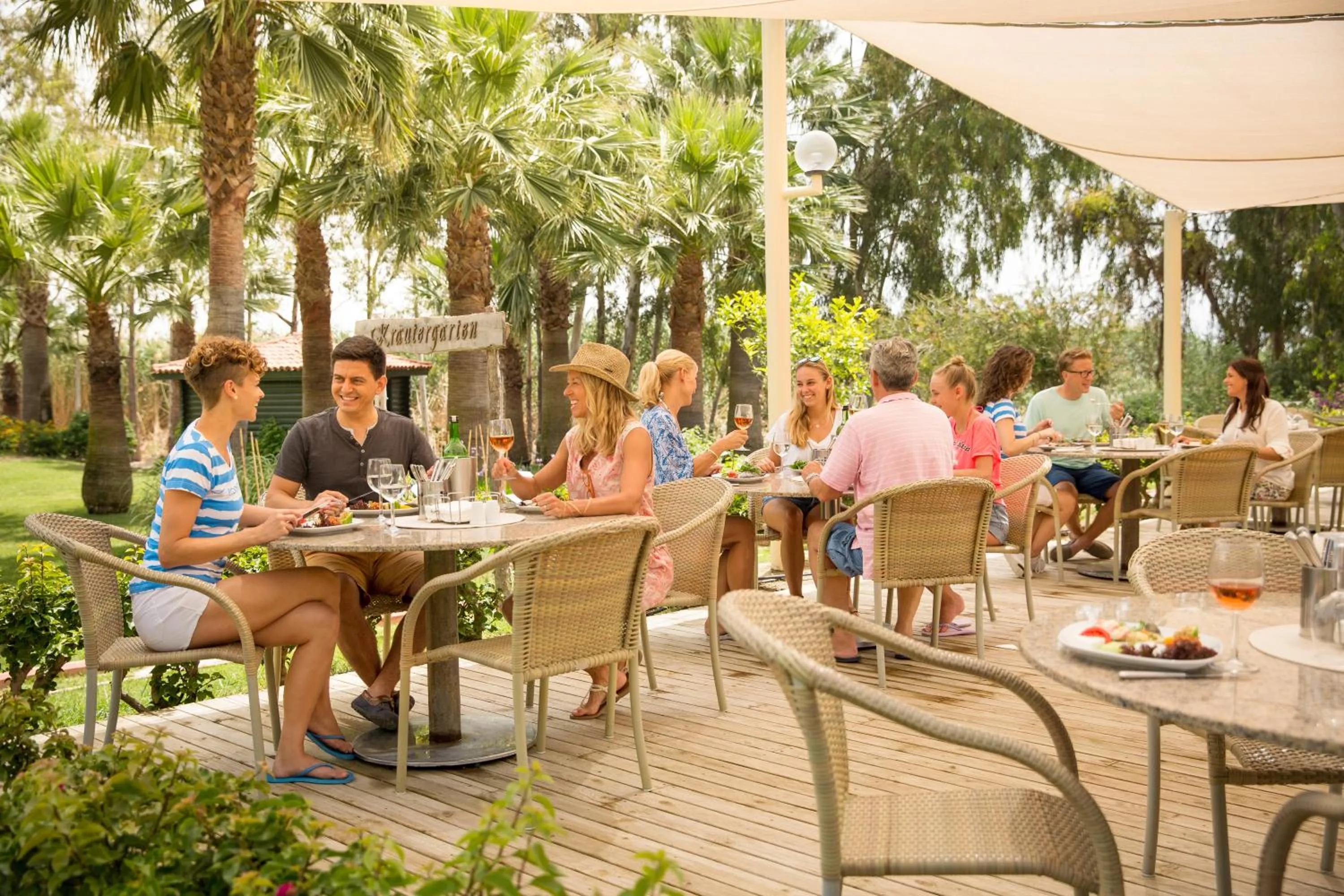 Restaurant/places to eat in ROBINSON SARIGERME PARK - All Inclusive