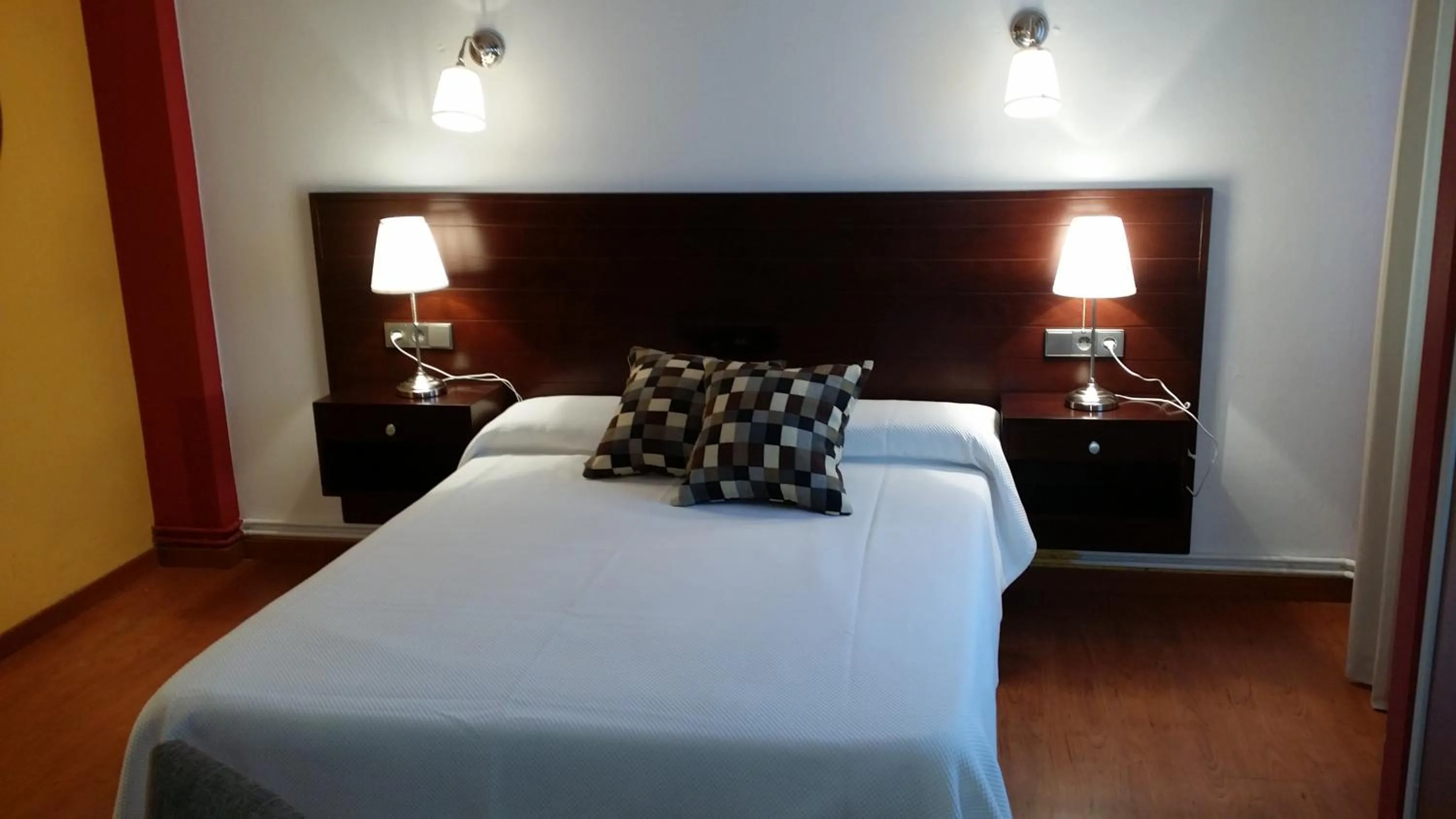 Photo of the whole room, Bed in Hotel La Isla