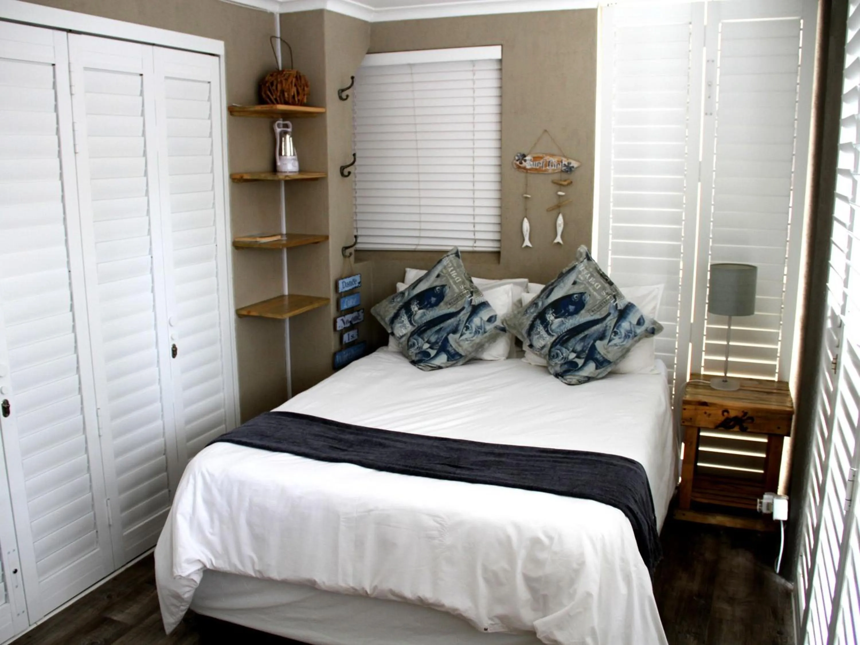 Bed in Nine on Uys street B & B