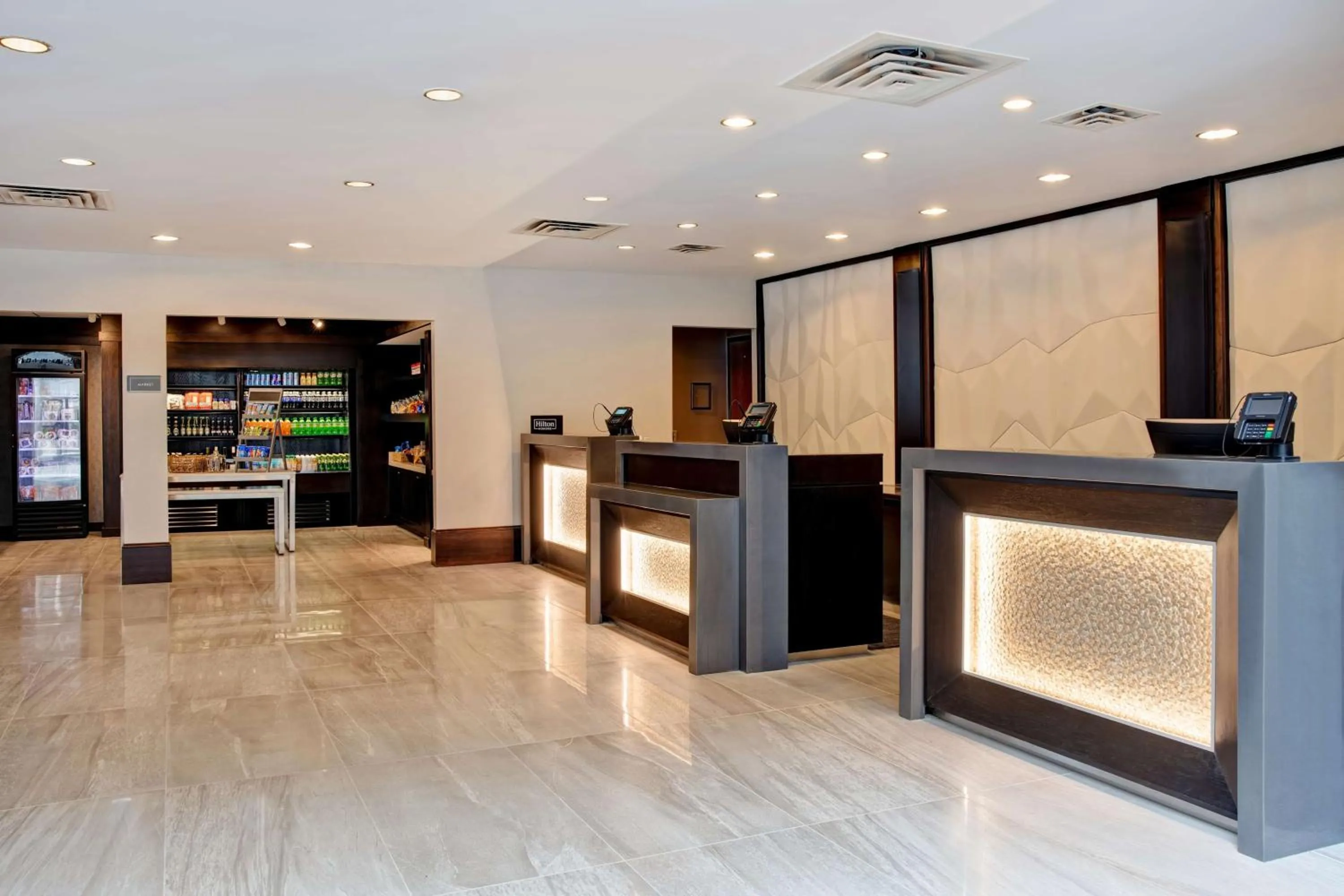 Lobby or reception in Embassy Suites Syracuse