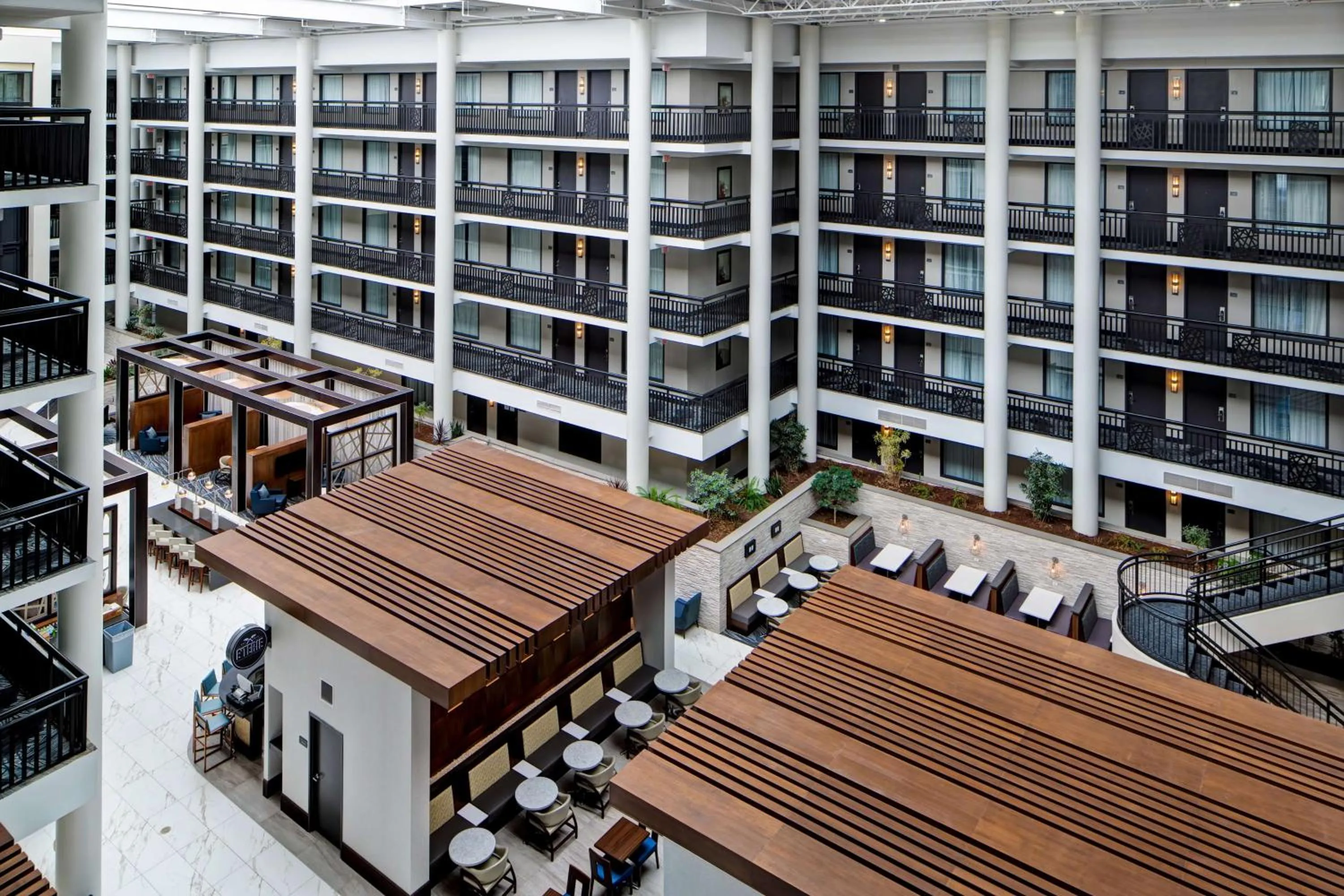 Lobby or reception in Embassy Suites Syracuse