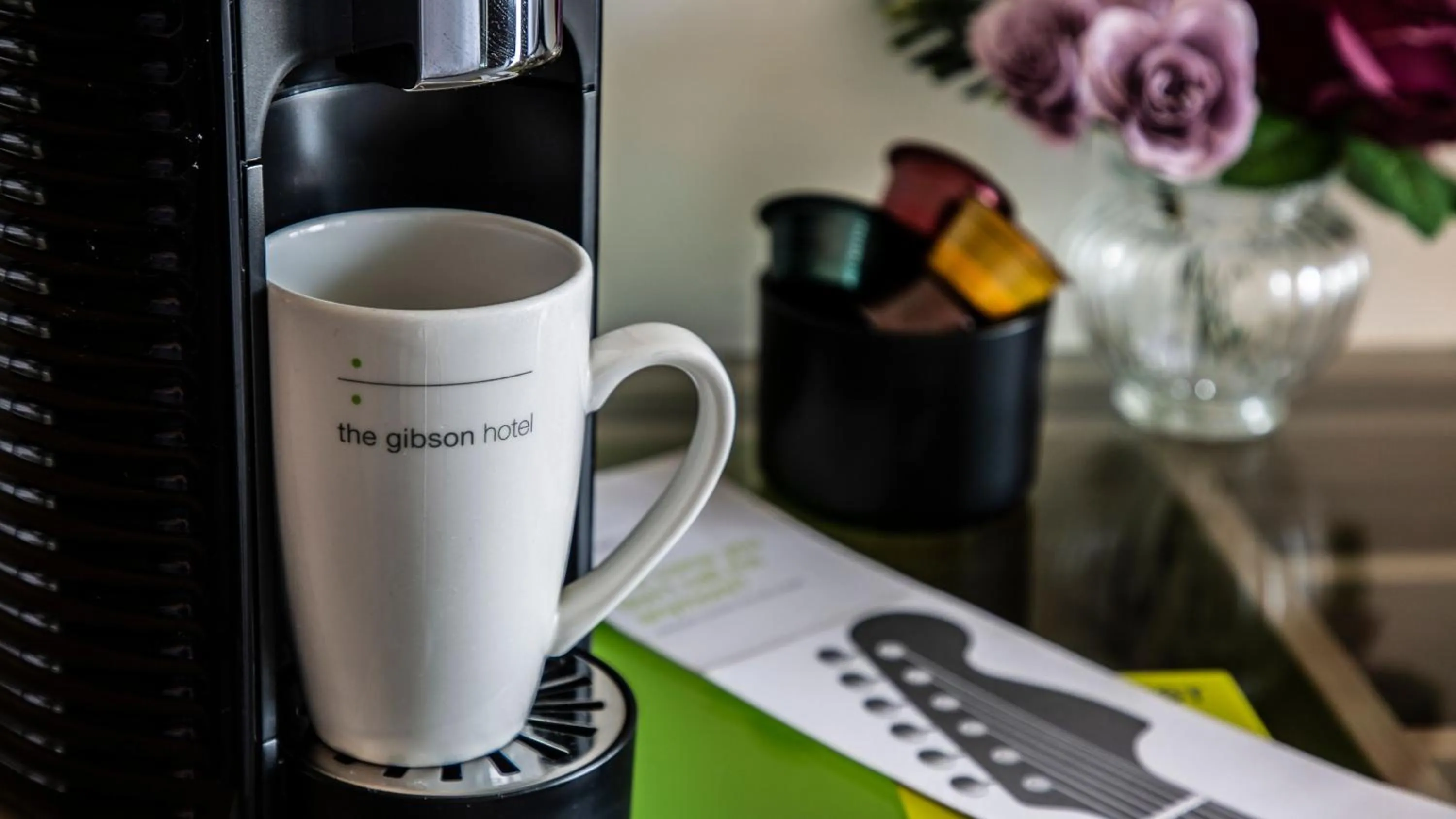 Coffee/tea facilities in The Gibson Hotel