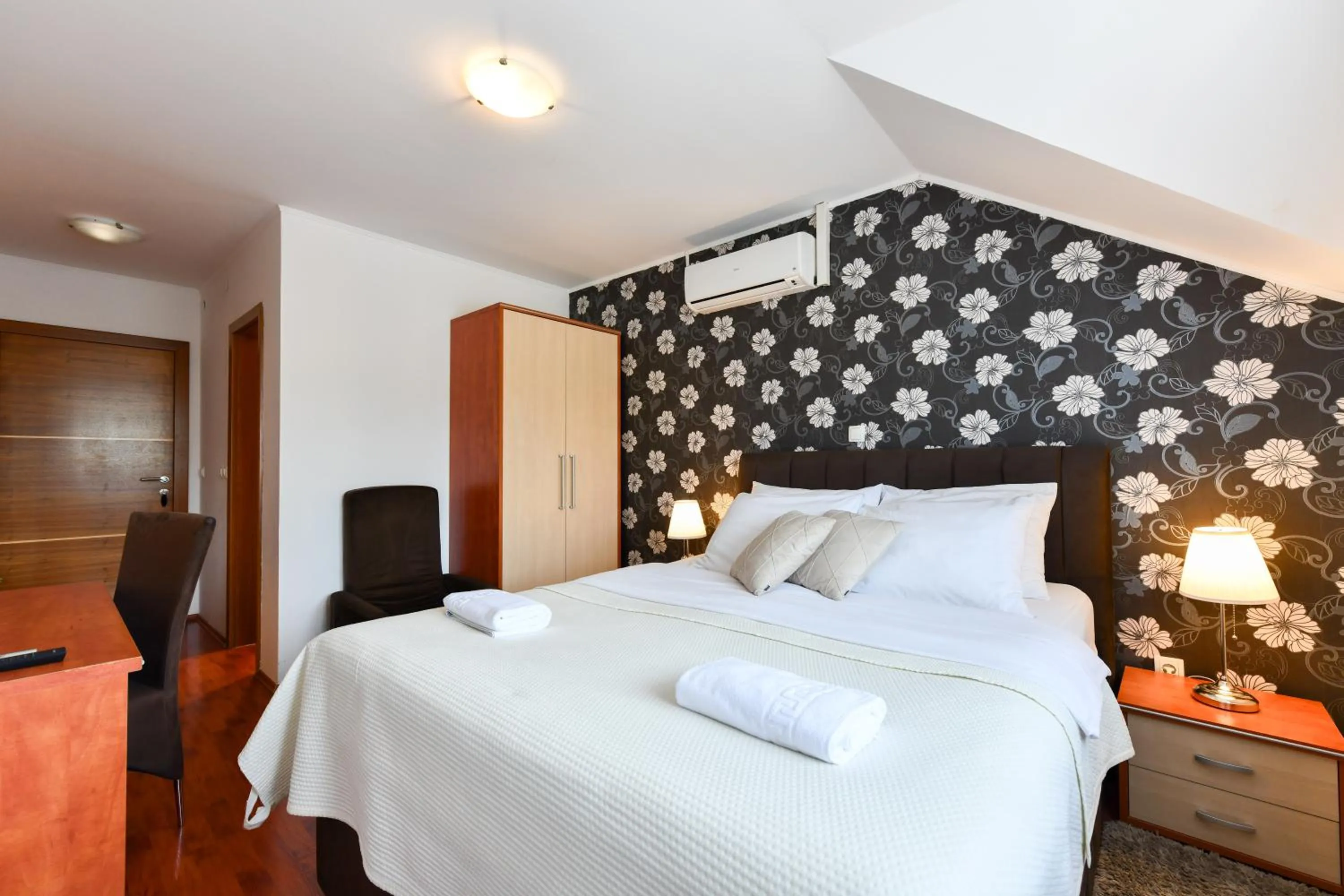 Bed in Pansion Villa Cancar