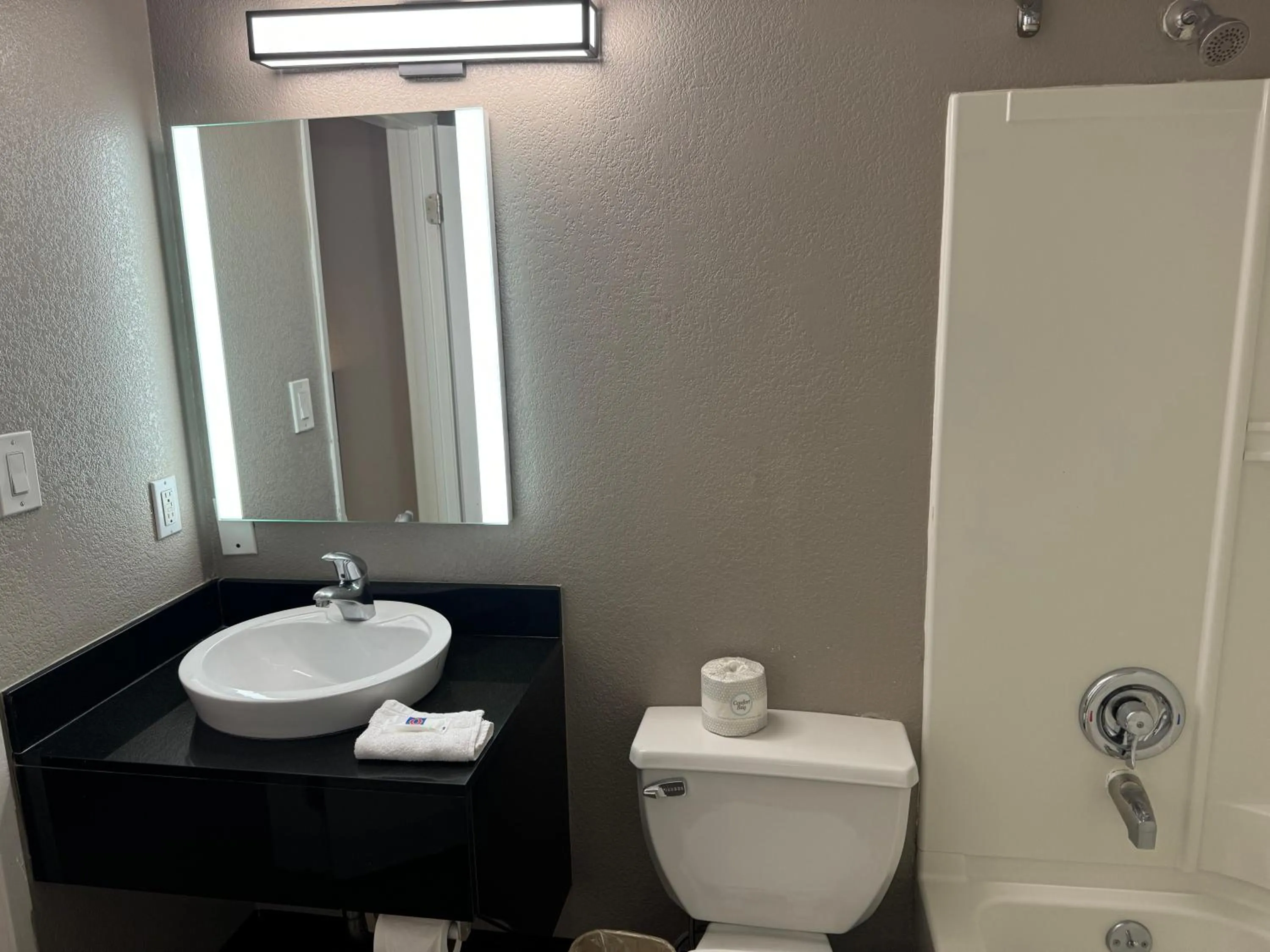 Toilet in Motel 6 Hollywood