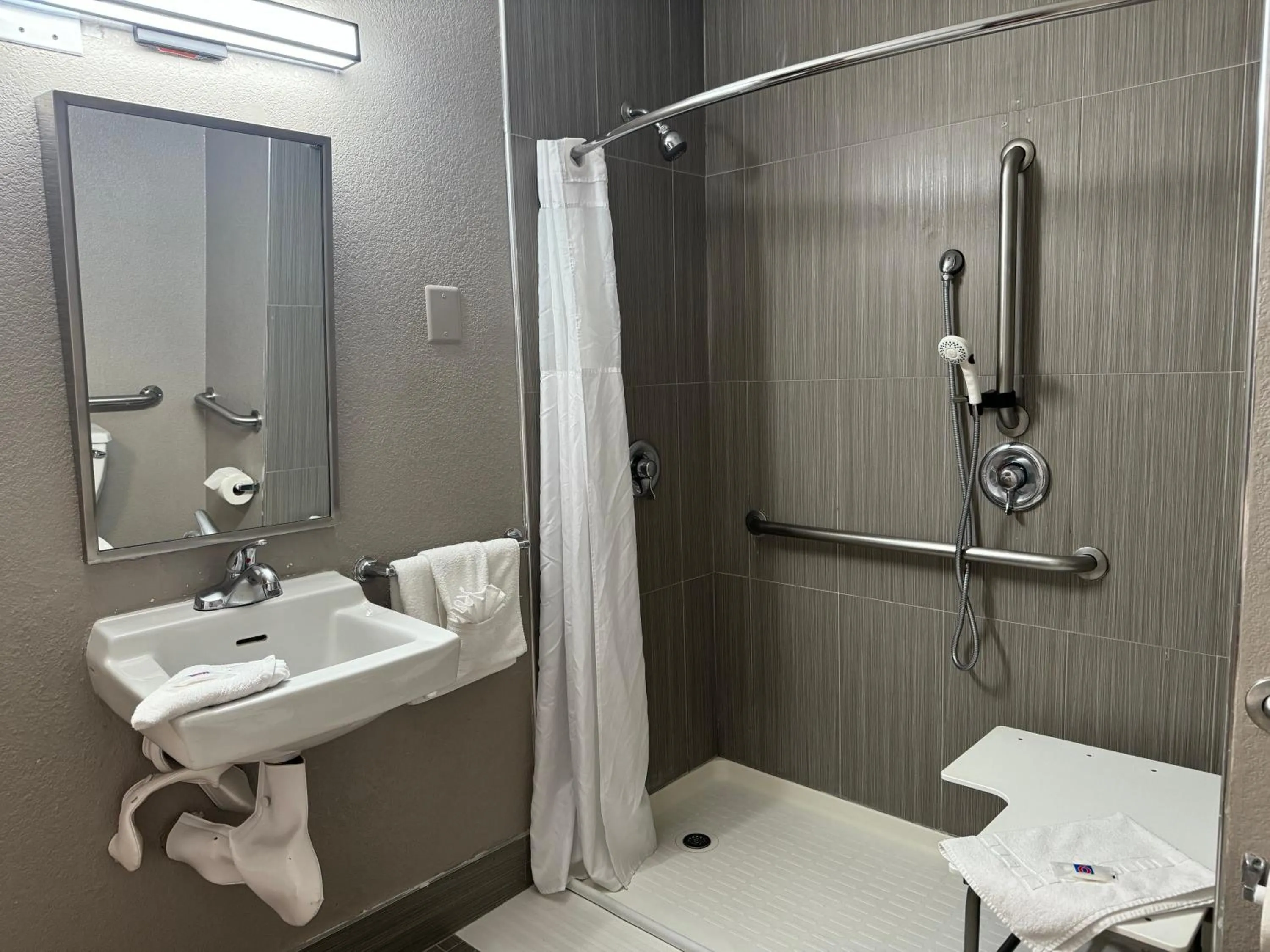 Bathroom in Motel 6 Hollywood