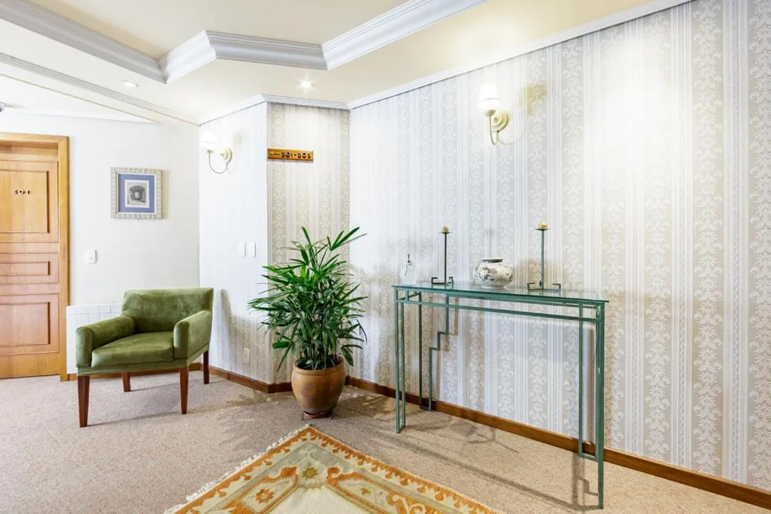 Seating area in Hotel Pousada Le Chateau