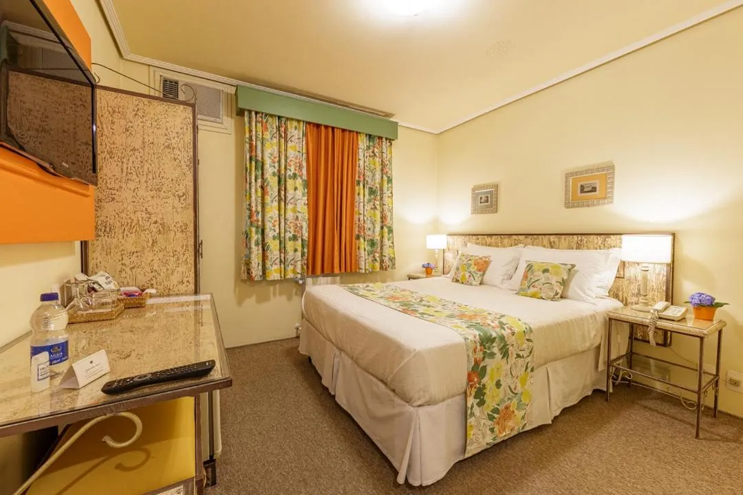 Bed in Hotel Pousada Le Chateau