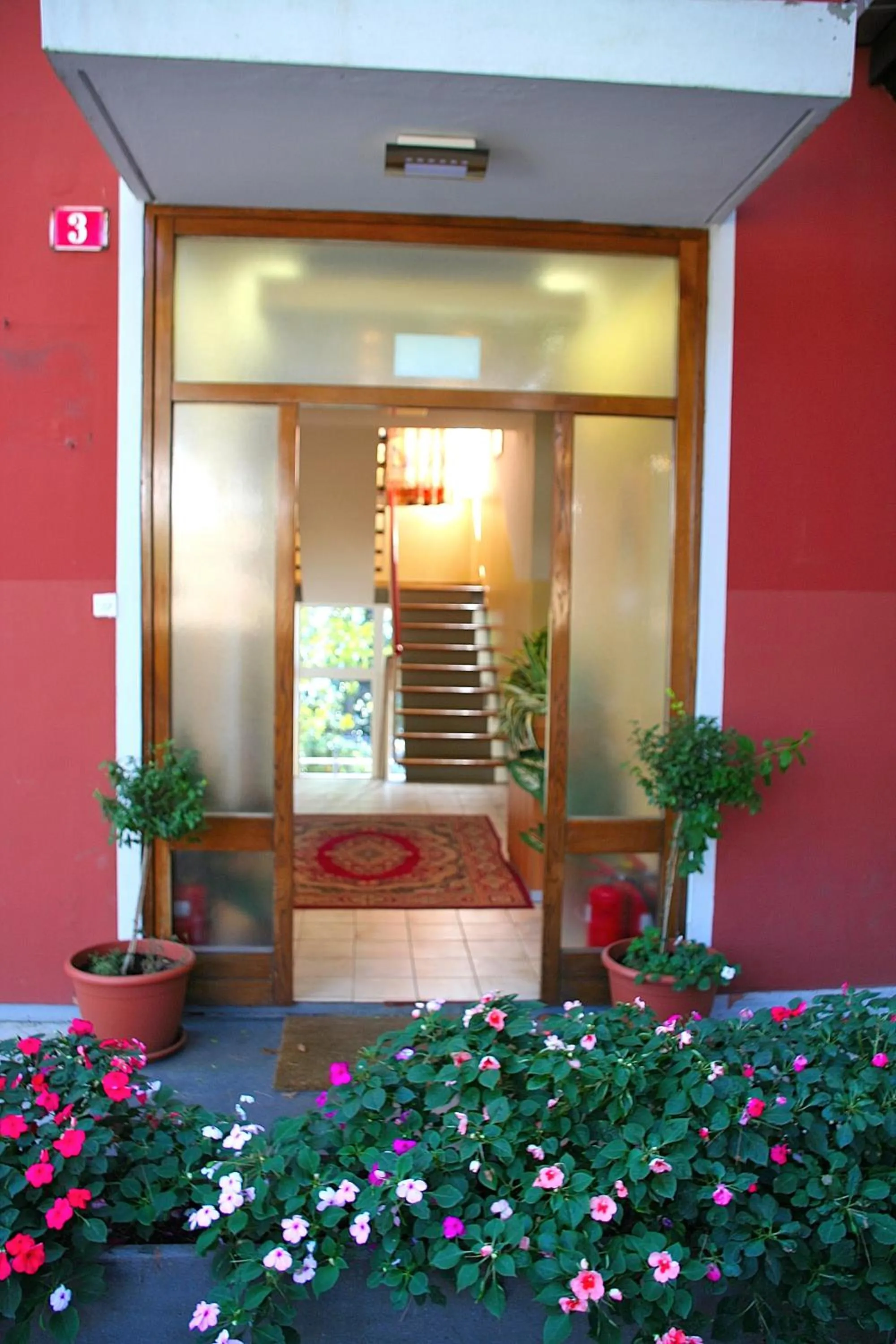Facade/entrance in Maestral Residence