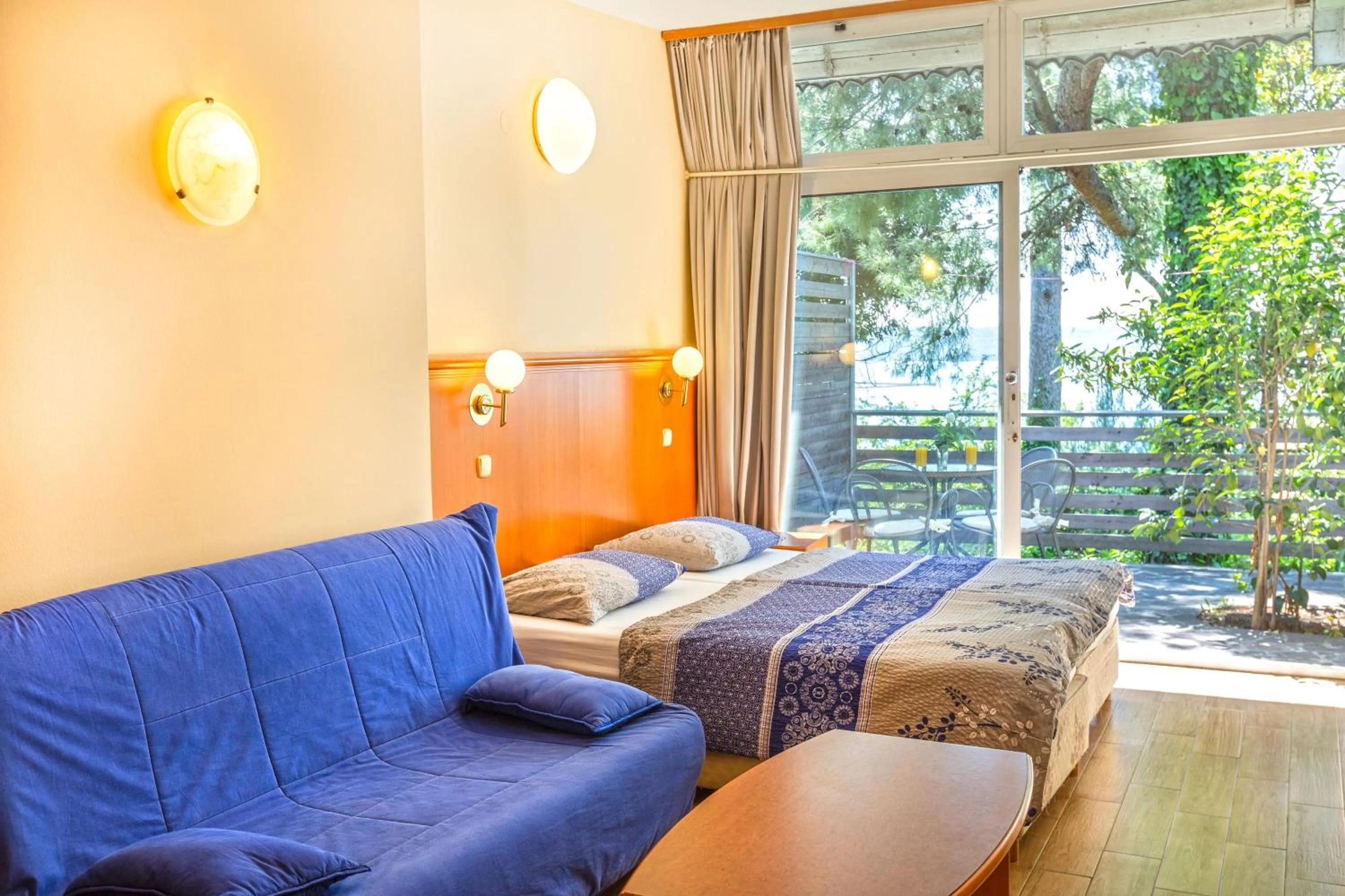Bed in Maestral Residence