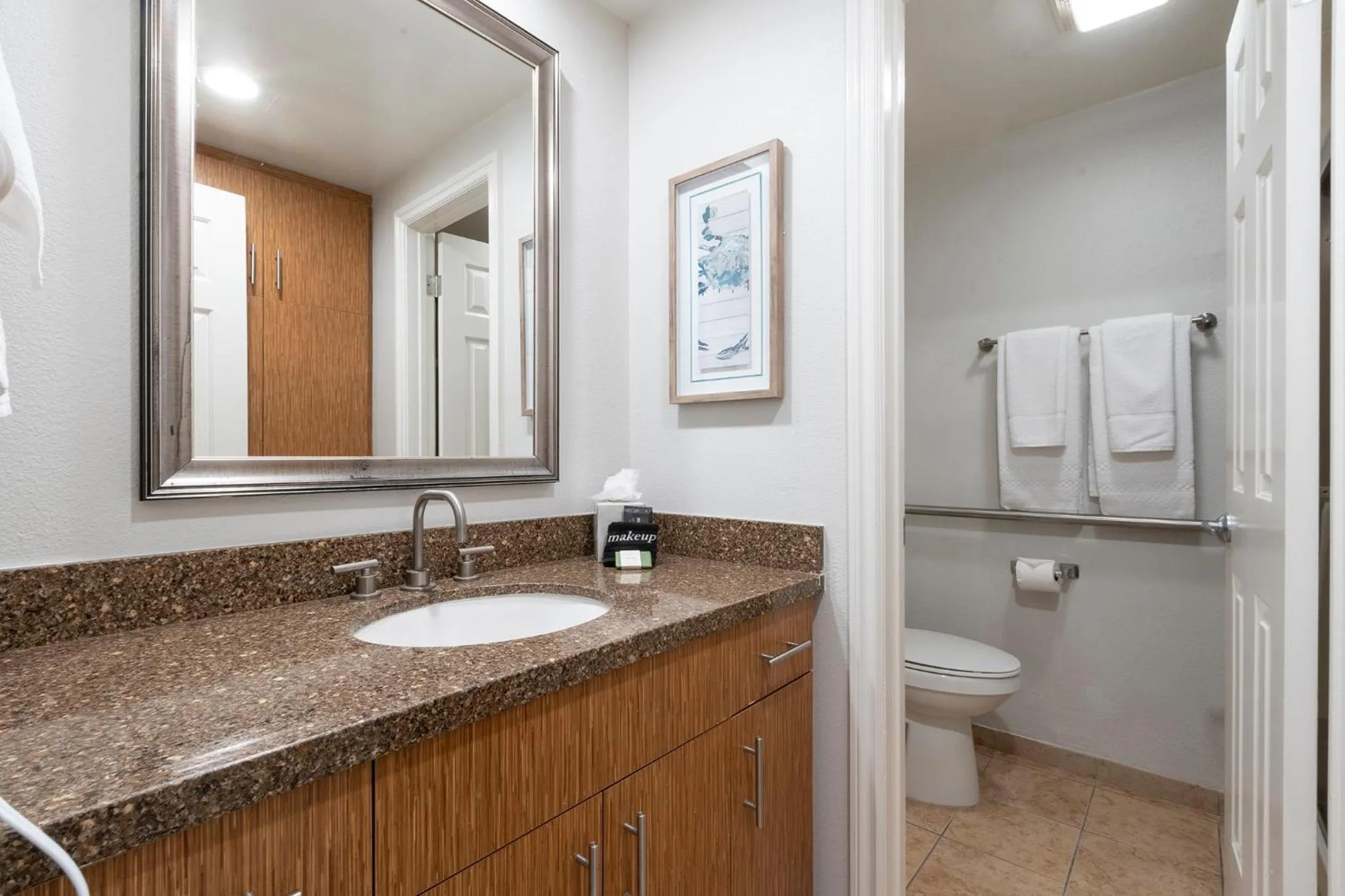 Bathroom in San Clemente Inn