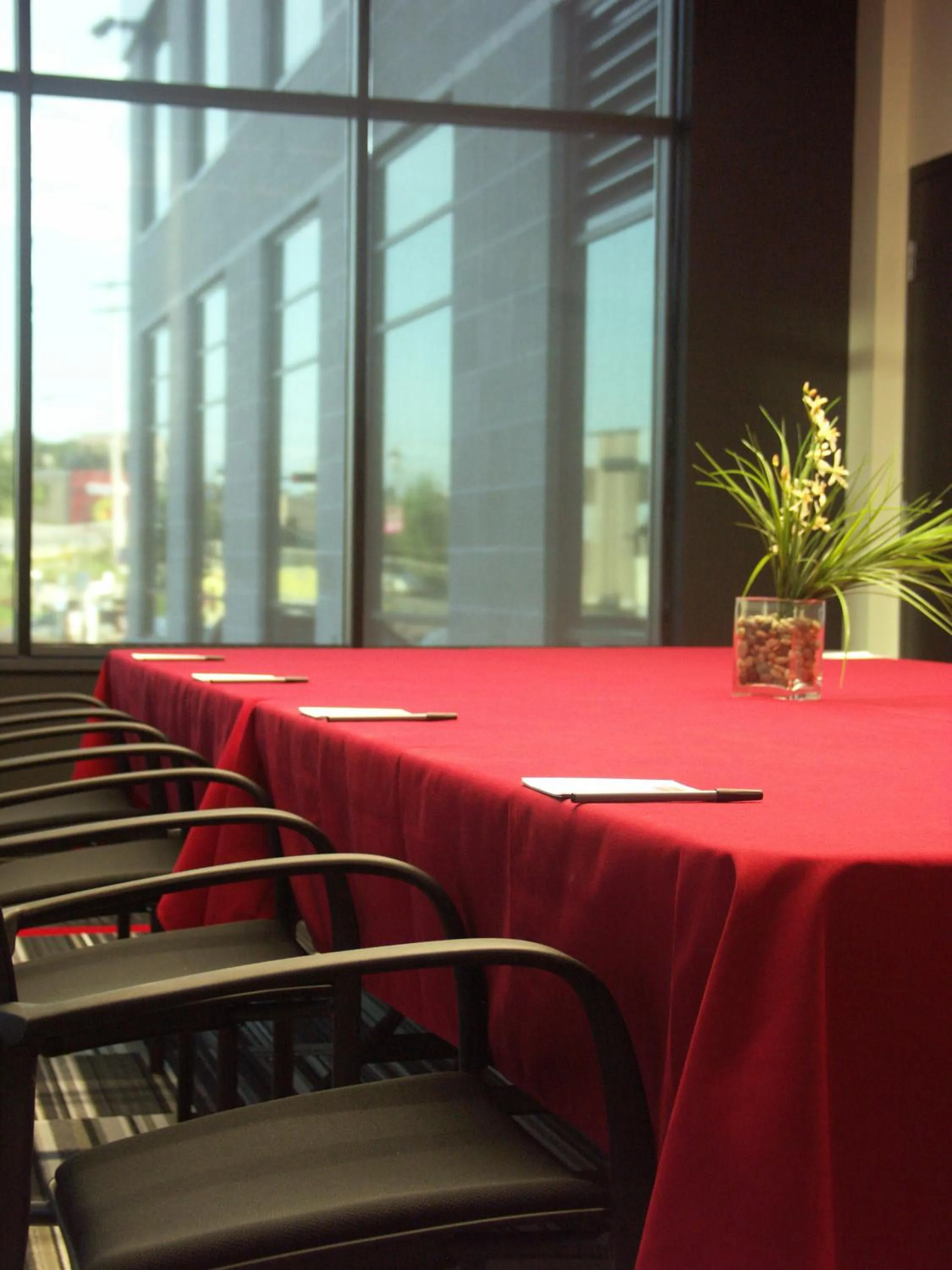 Business facilities in Grand Hotel Times Sherbrooke