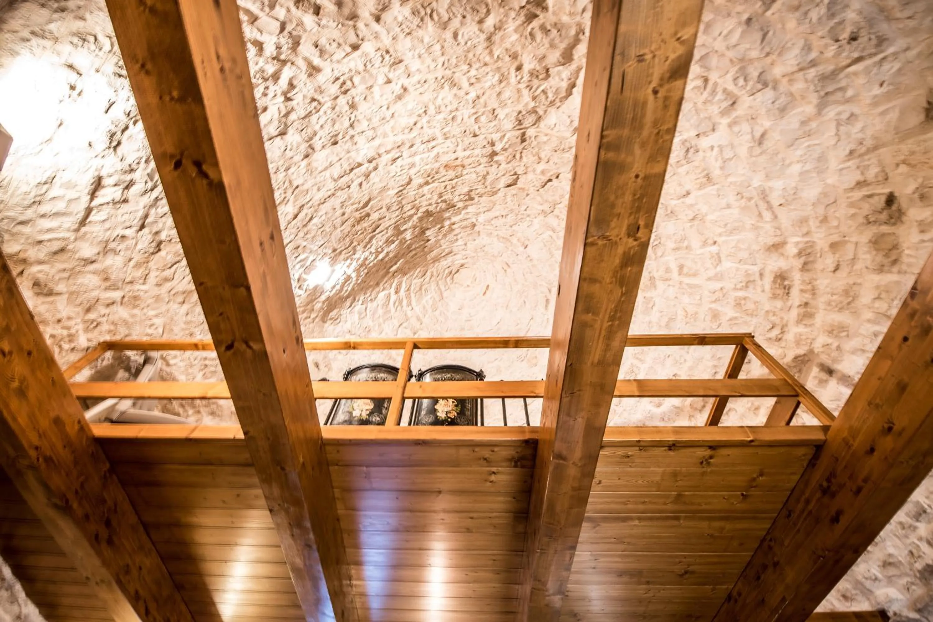 Photo of the whole room in Astra