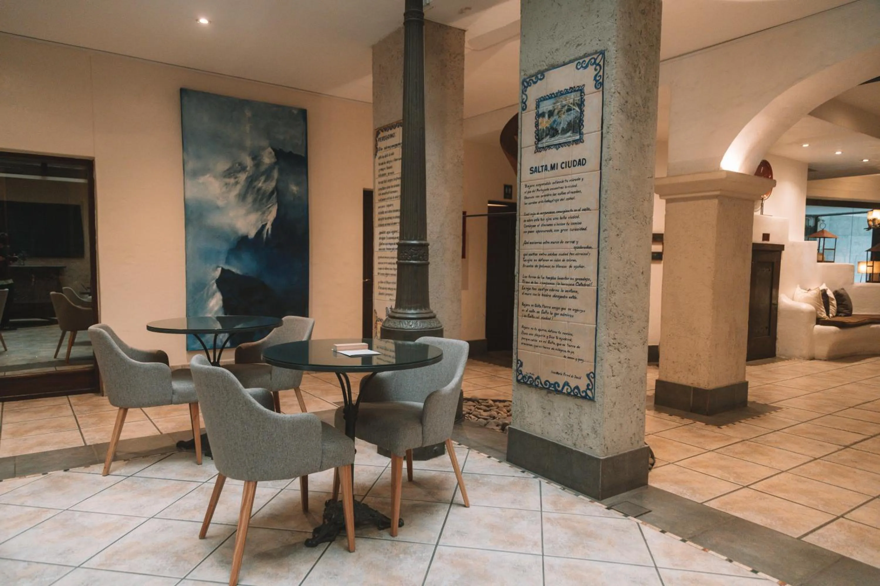 Living room in Hotel Almería