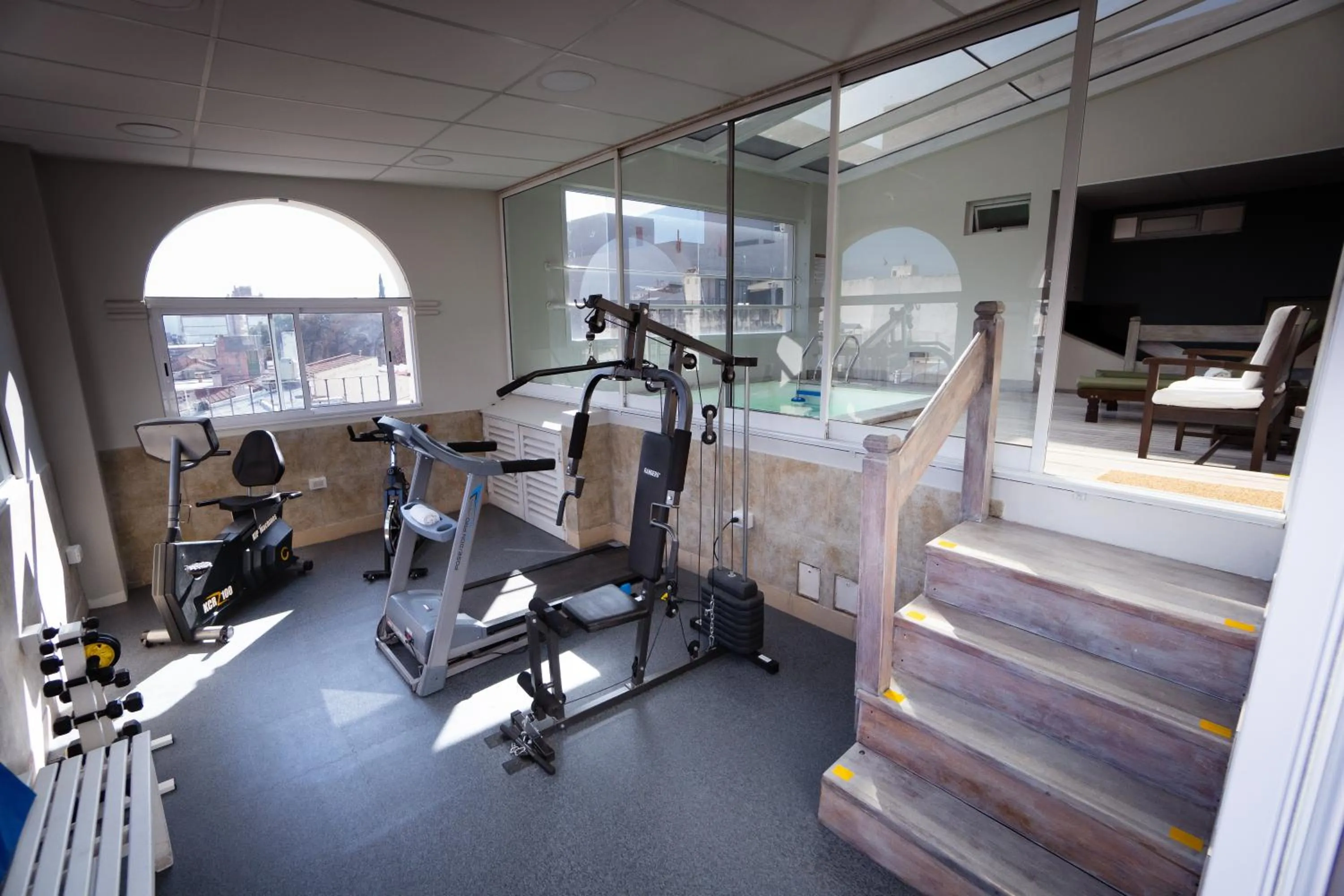 Swimming pool in Hotel Almería