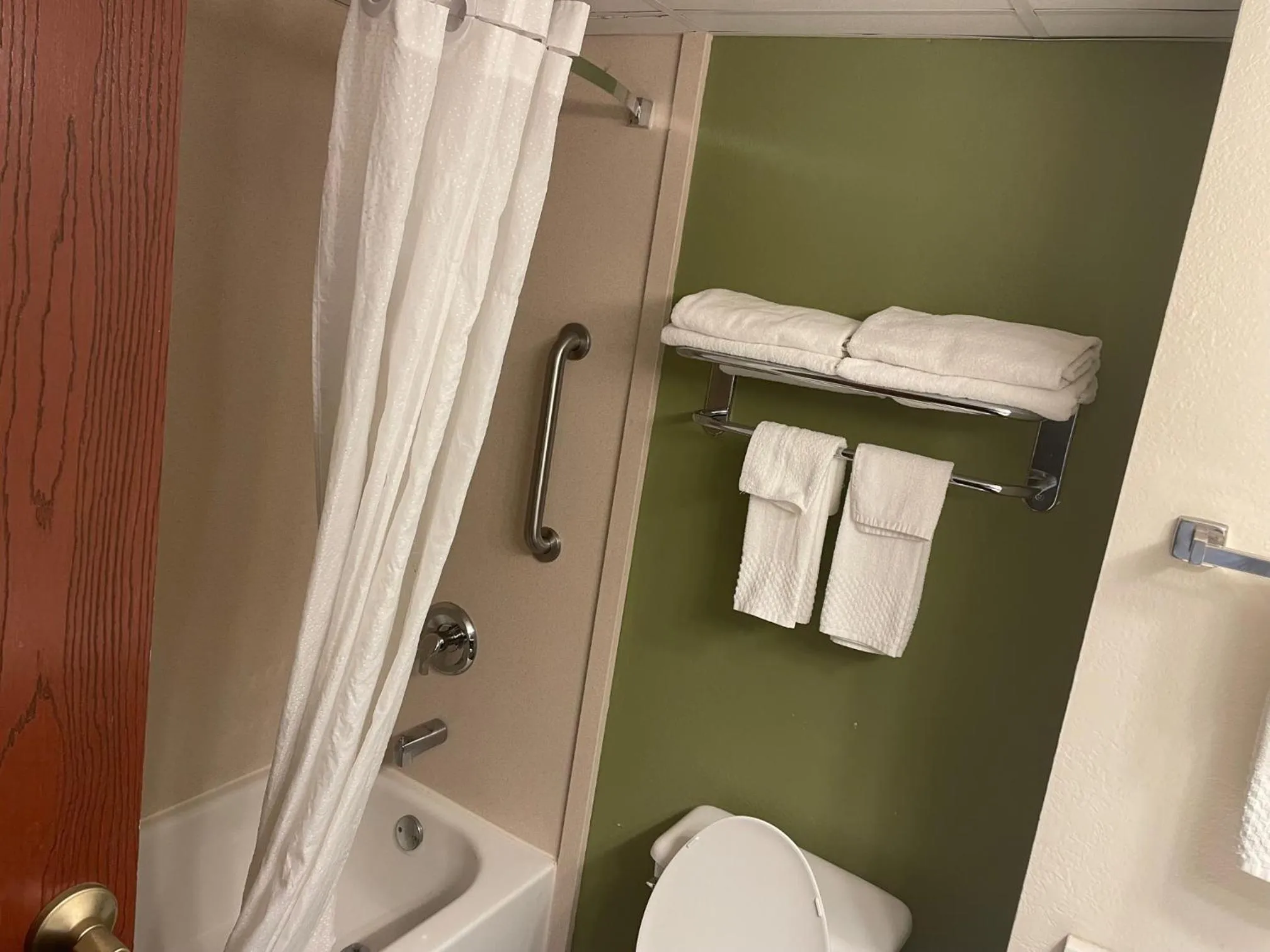 Bathroom in Sleep Inn & Suites near Sports World Blvd