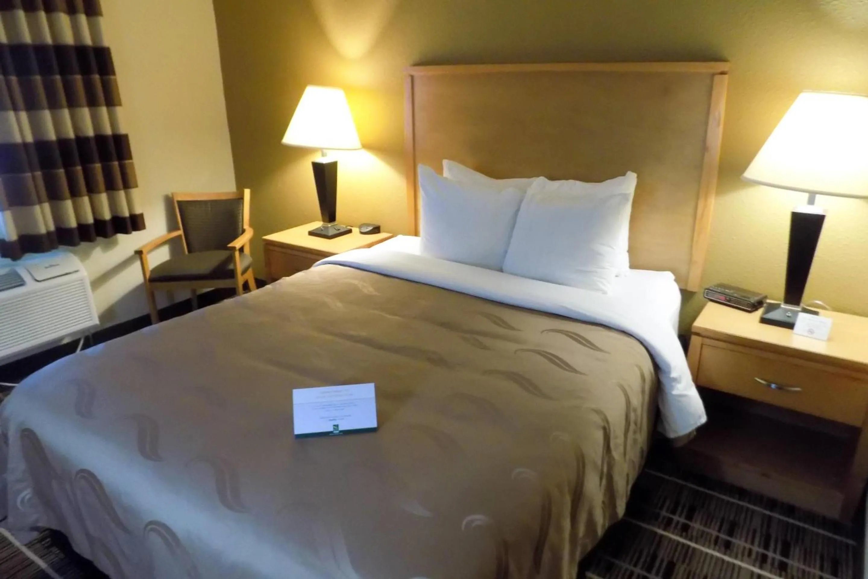 Bedroom, Bed in Quality Inn DFW Airport North - Irving