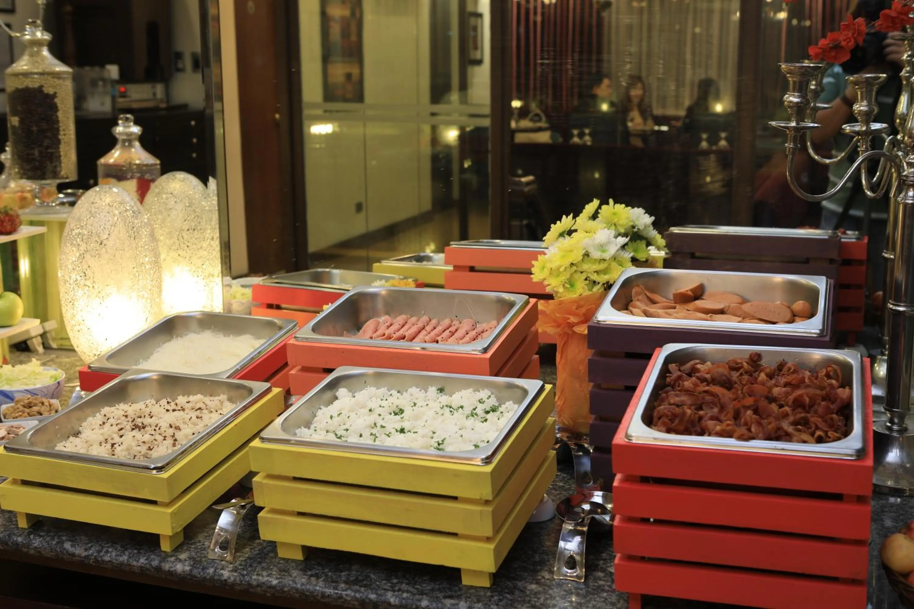 Restaurant/places to eat in The Malayan Plaza Hotel