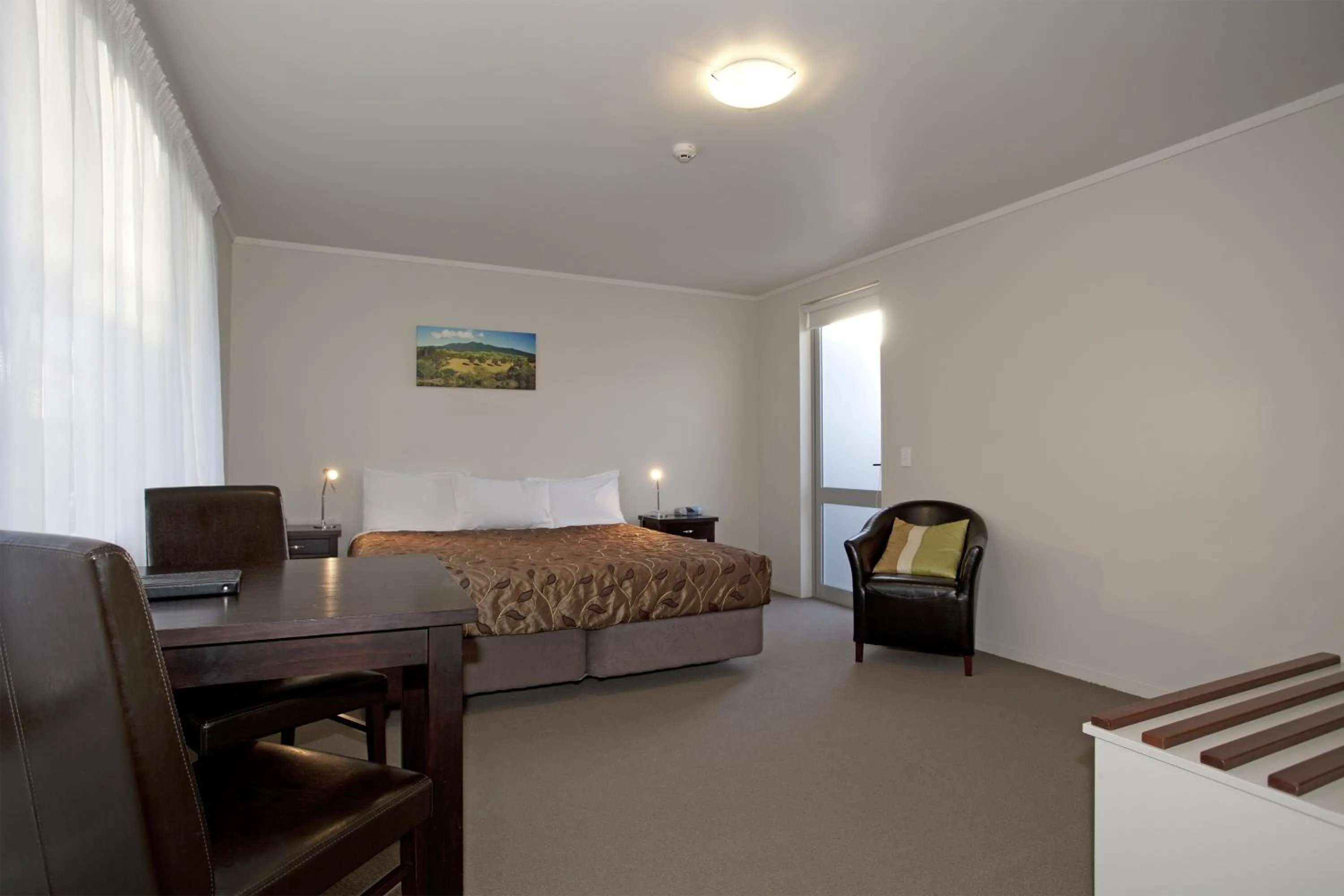 Bed in Atrium On Ulster