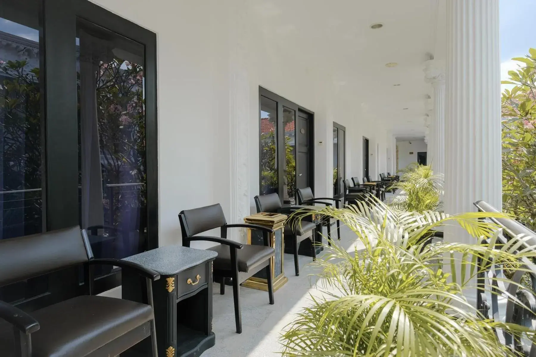 Balcony/Terrace, Seating Area in The Grand Palace Hotel Yogyakarta